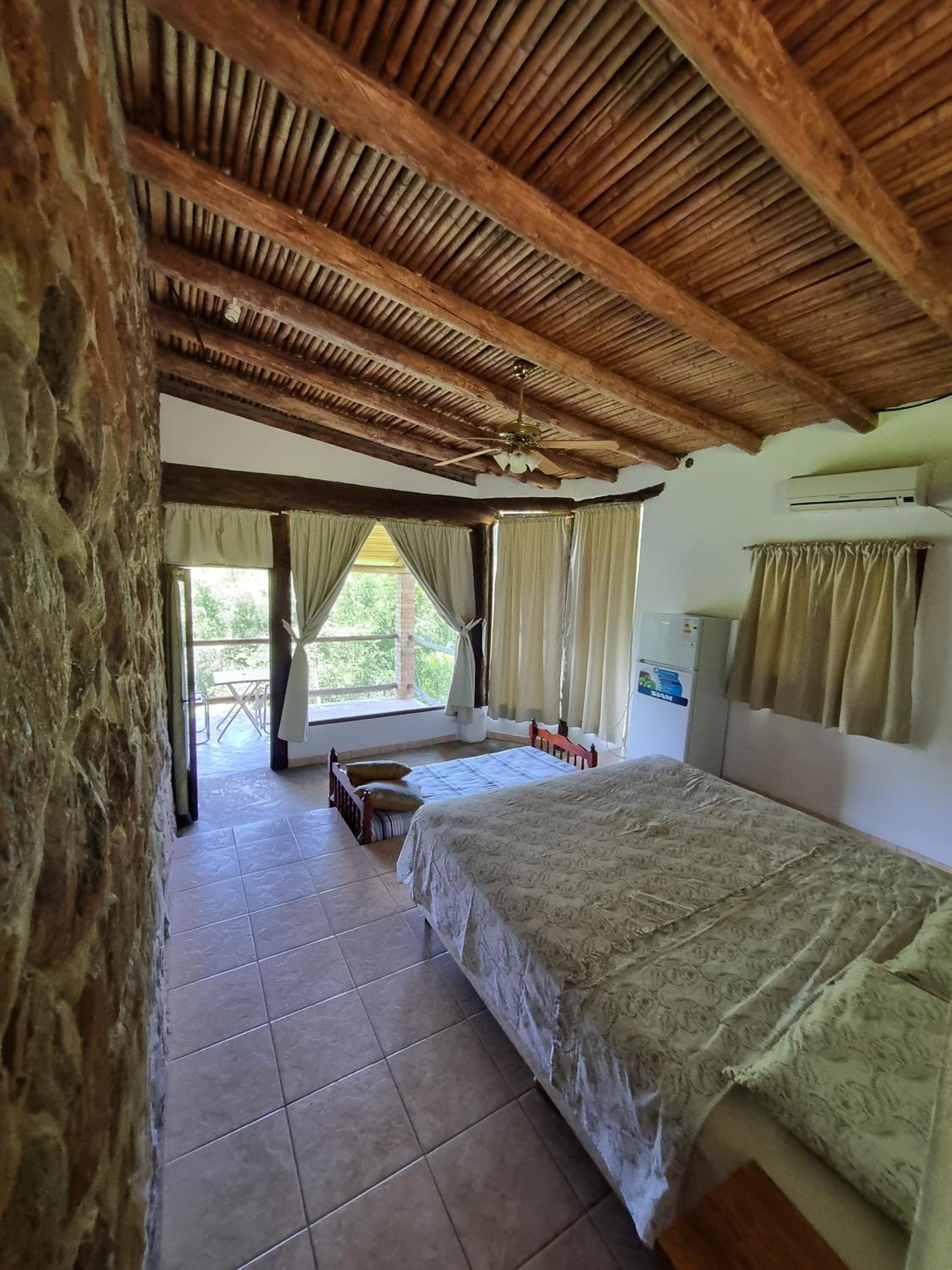 Cueva Miní Lodge & Adventure