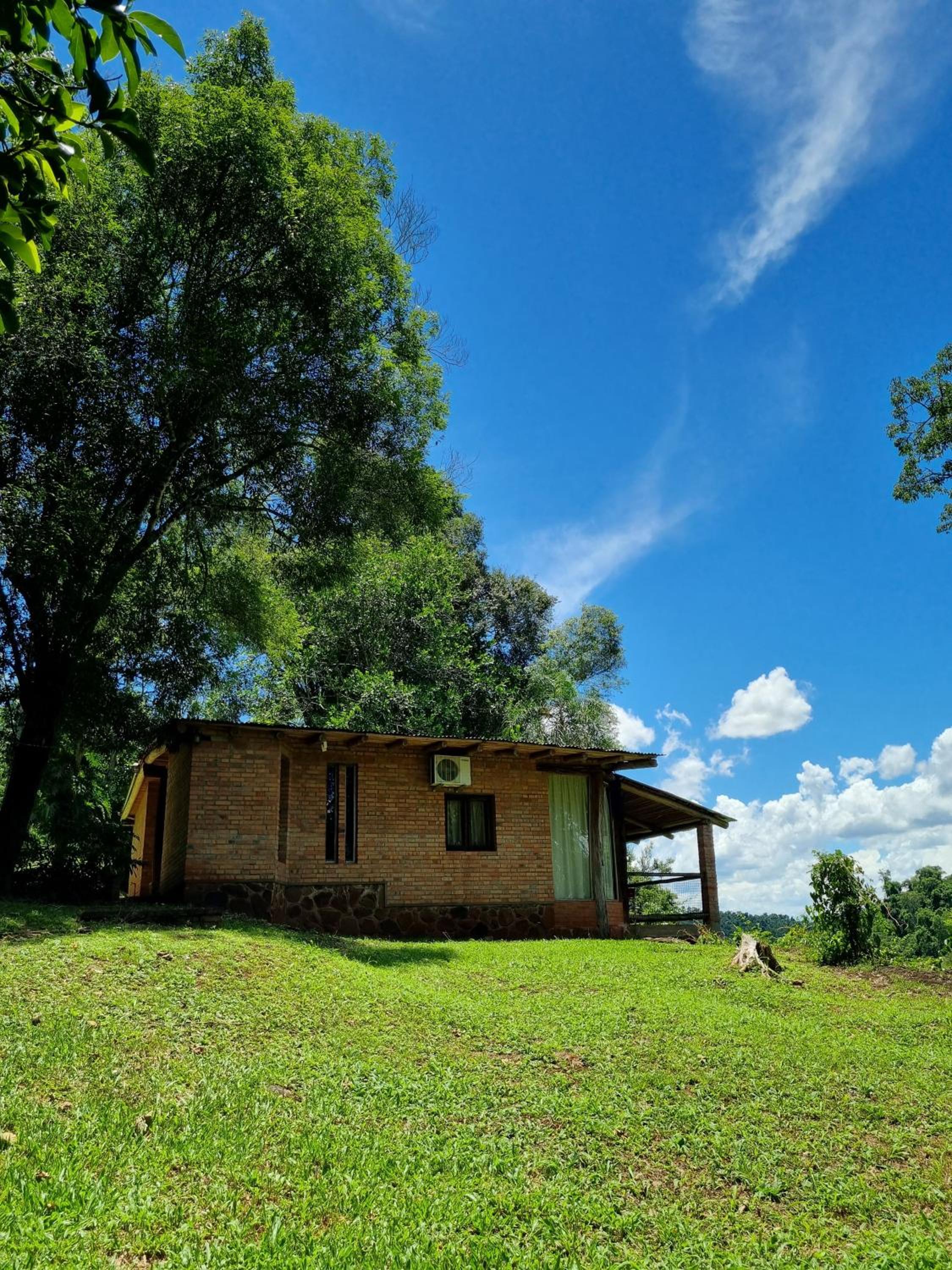 Cueva Miní Lodge & Adventure