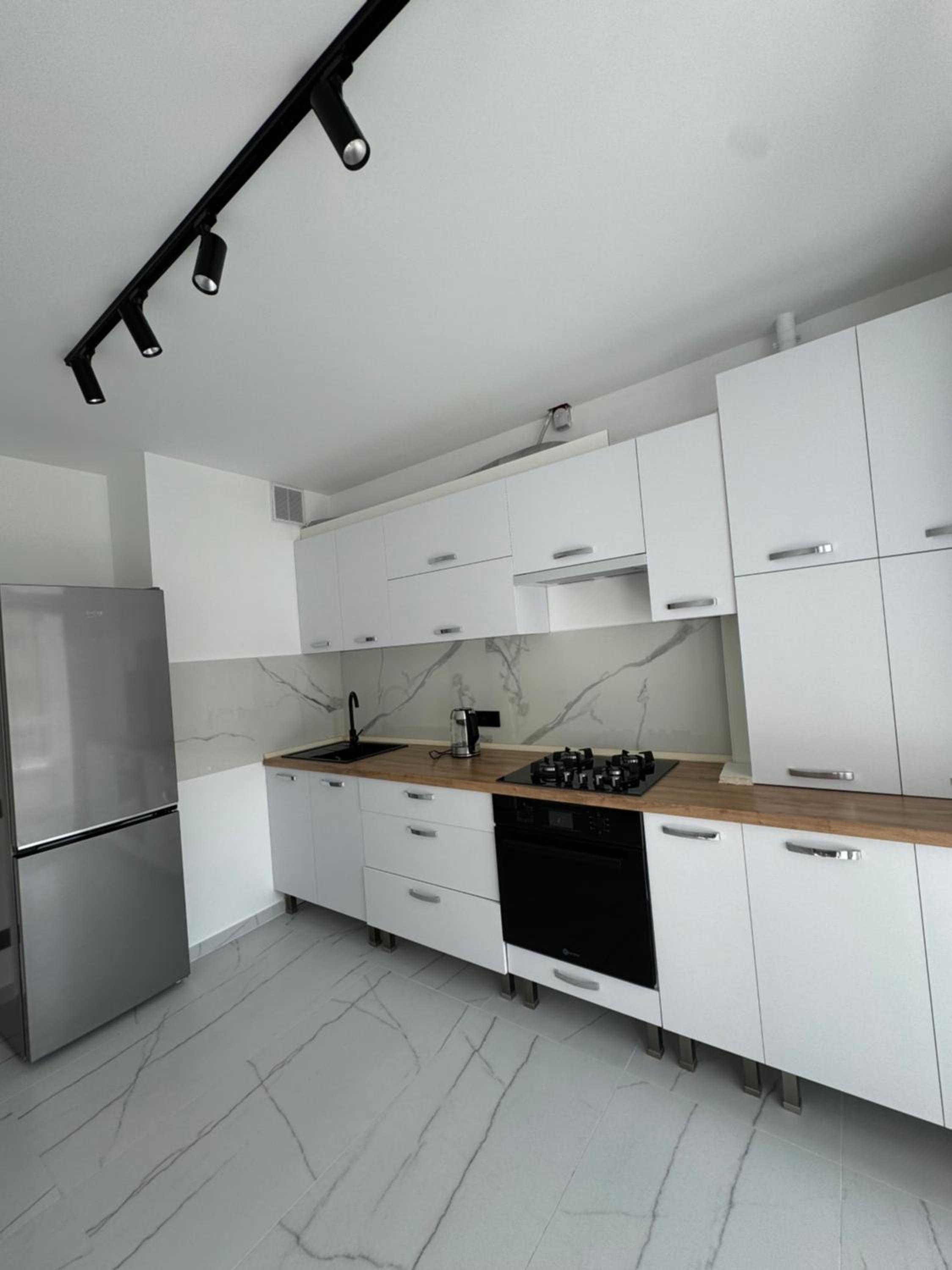 Gloria Apartment