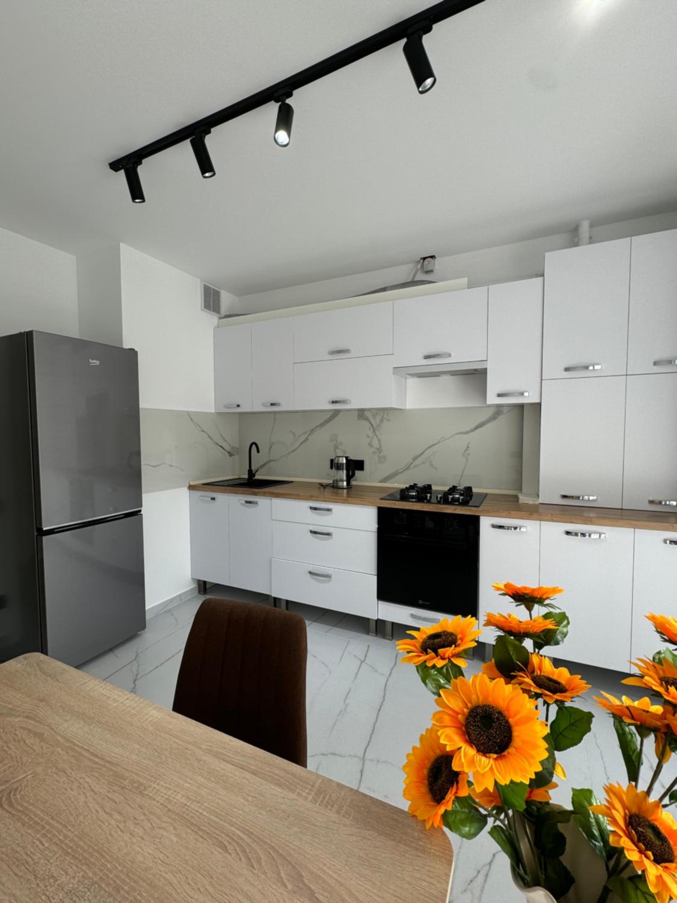 Gloria Apartment