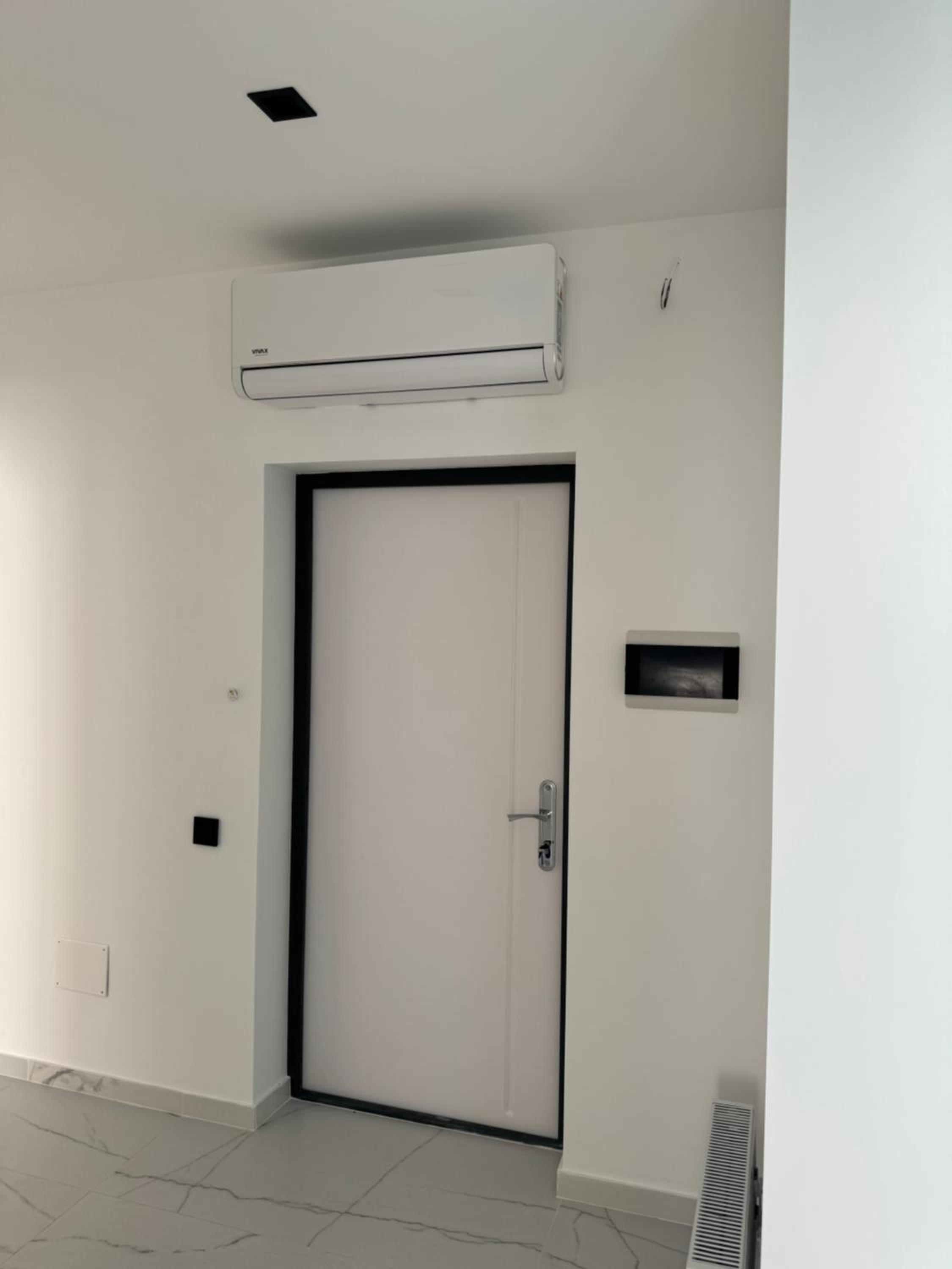 Gloria Apartment