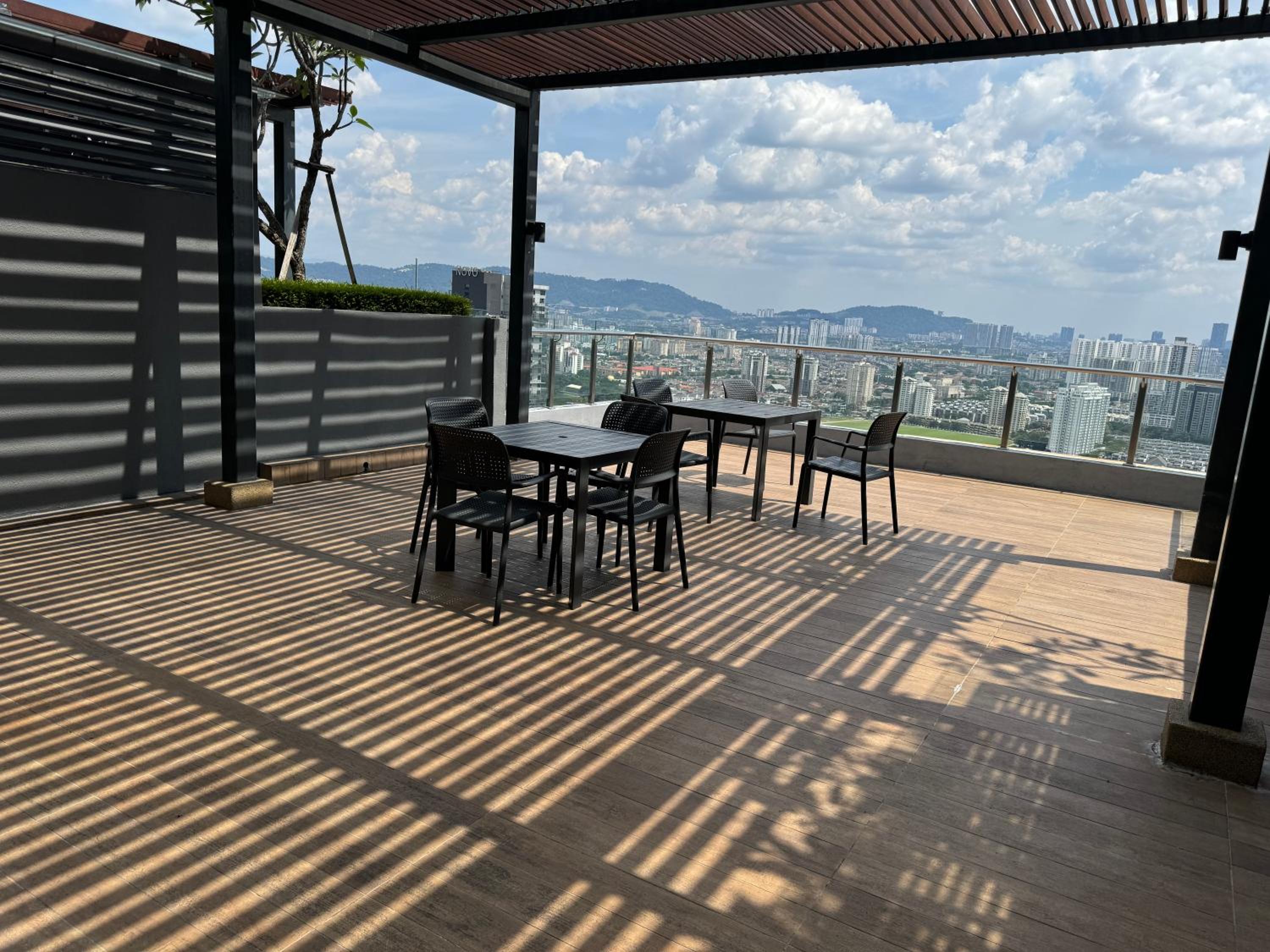 KL City Nue Suites Entire Condo 2R2B 3 plus 1 guests