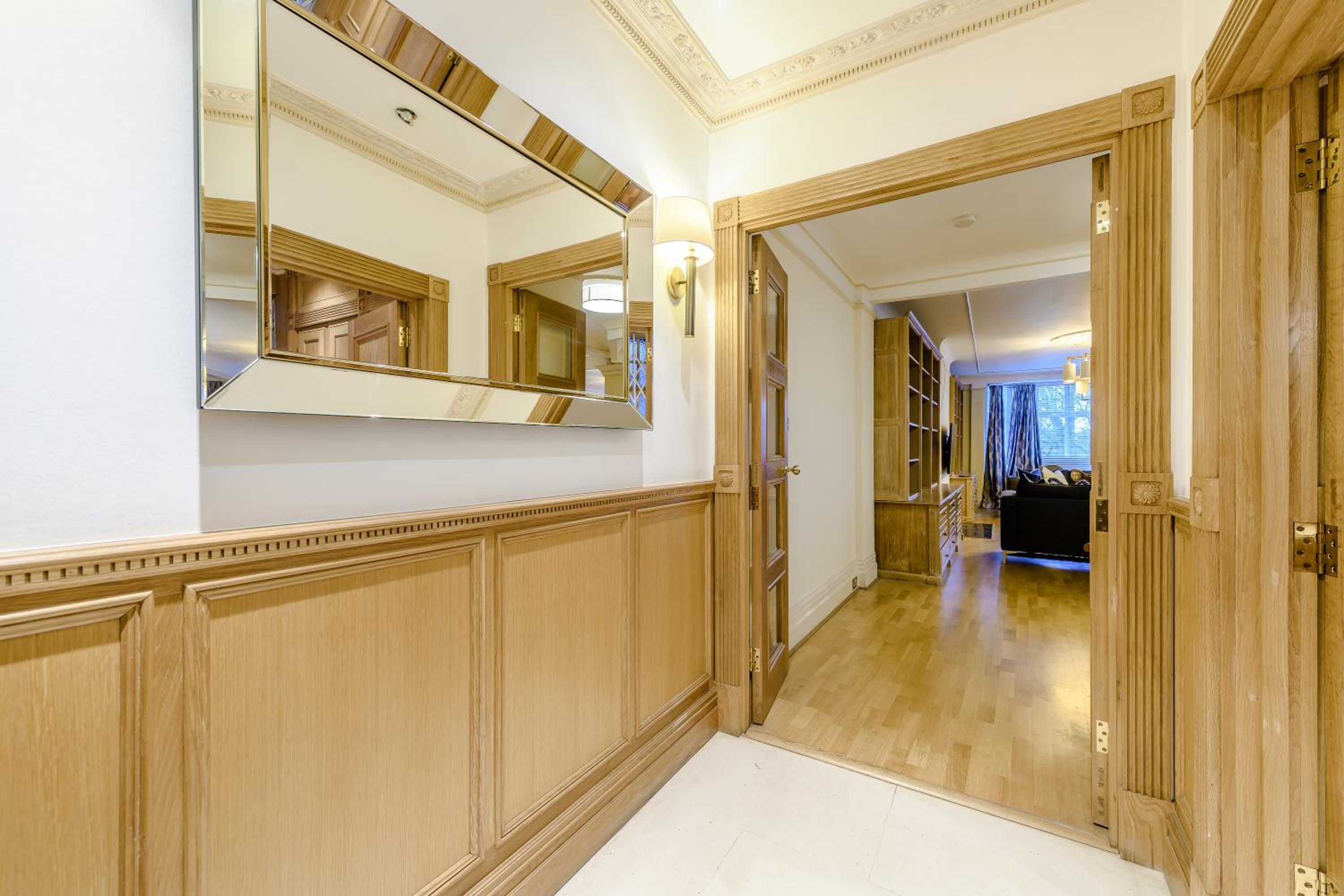 Strathmore Court Apartments