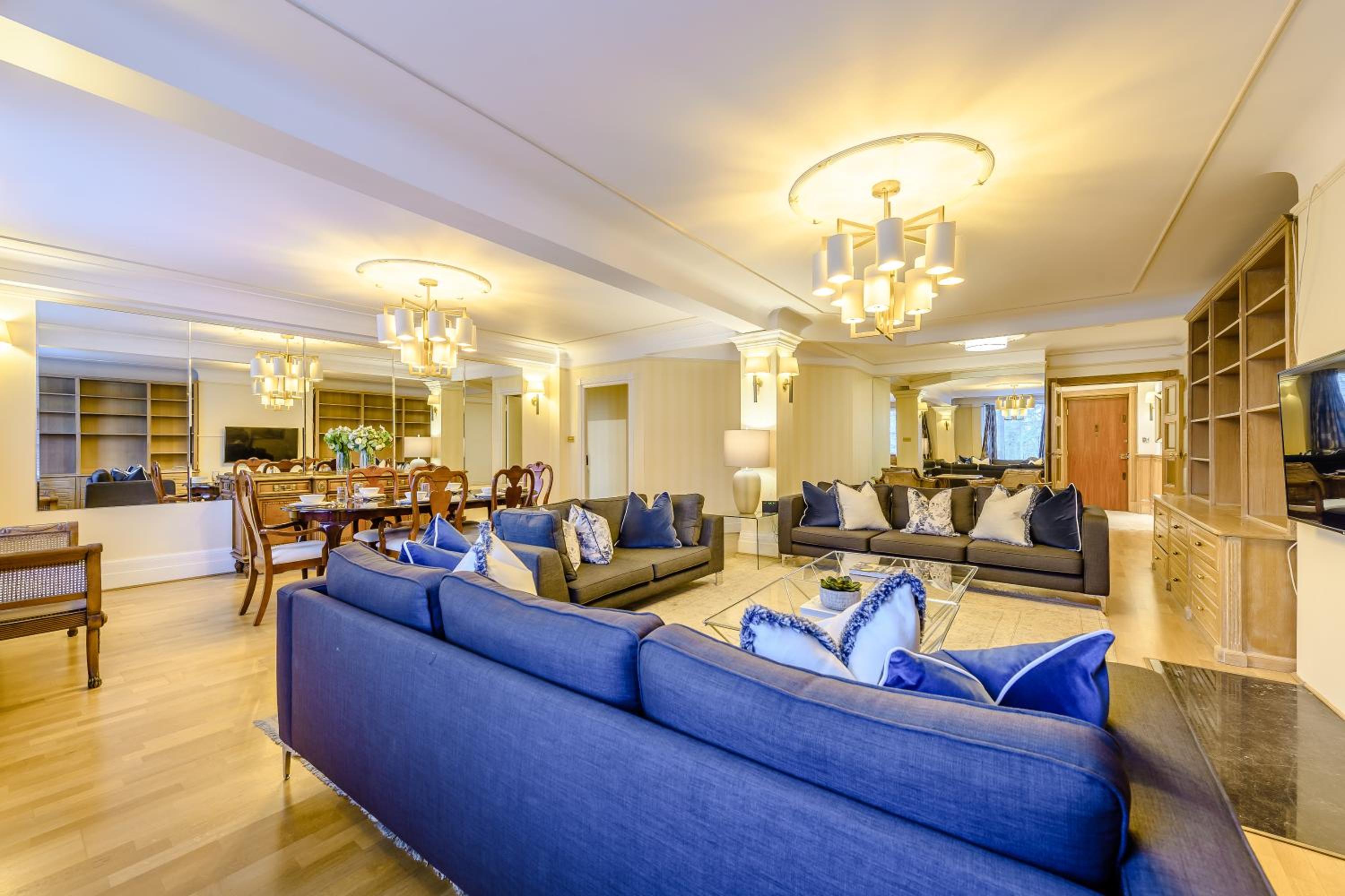 Strathmore Court Apartments