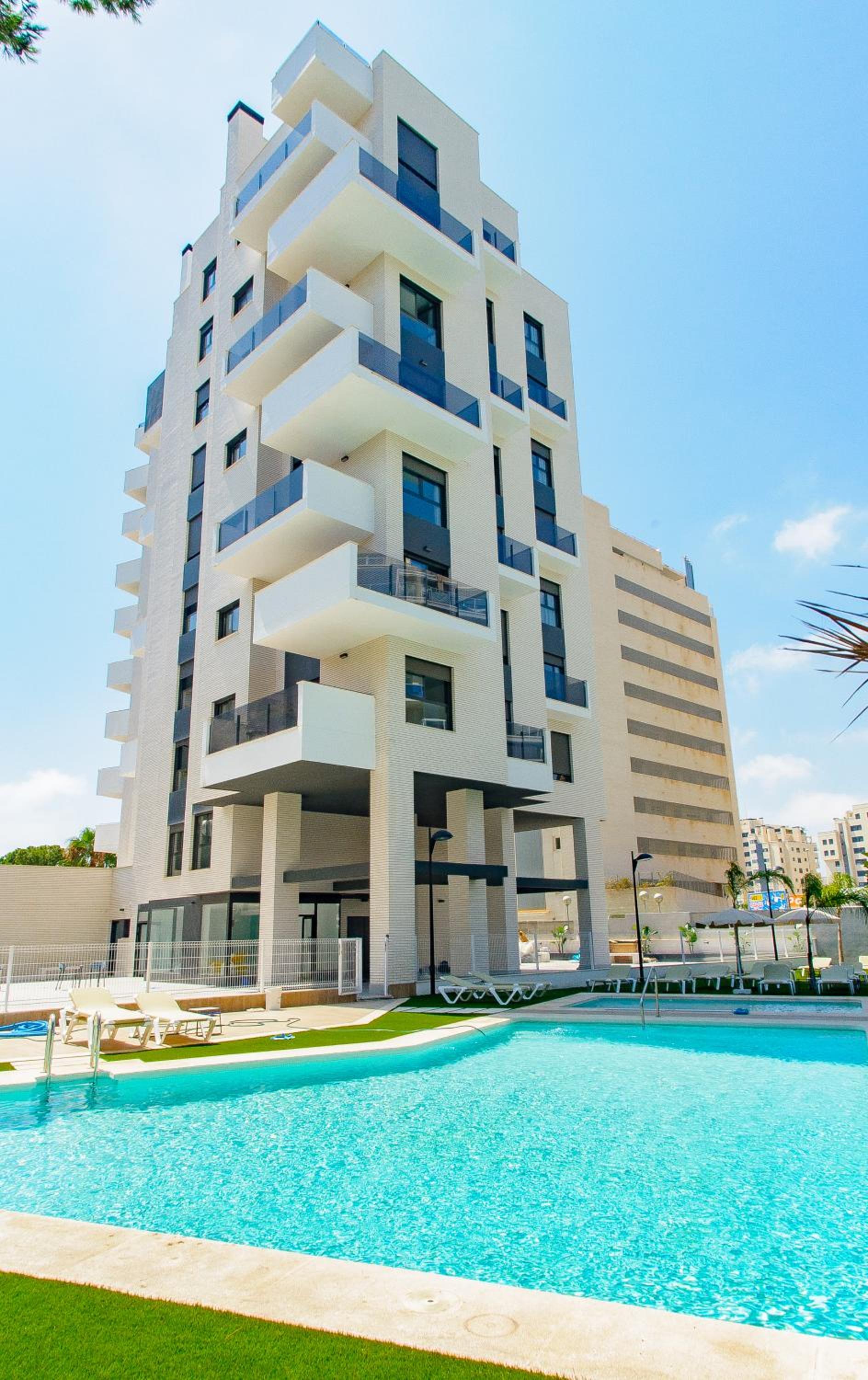 Myflats Mid-Term Alicante Beach