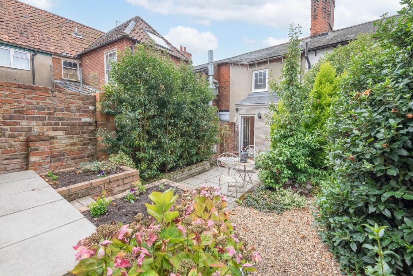 4 Northgate, Beccles view 4