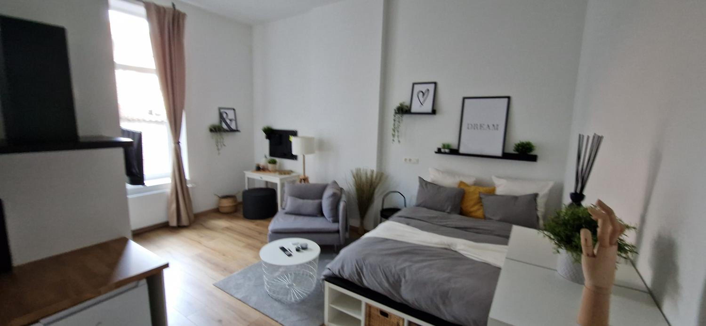 Charleroi Cozy Home