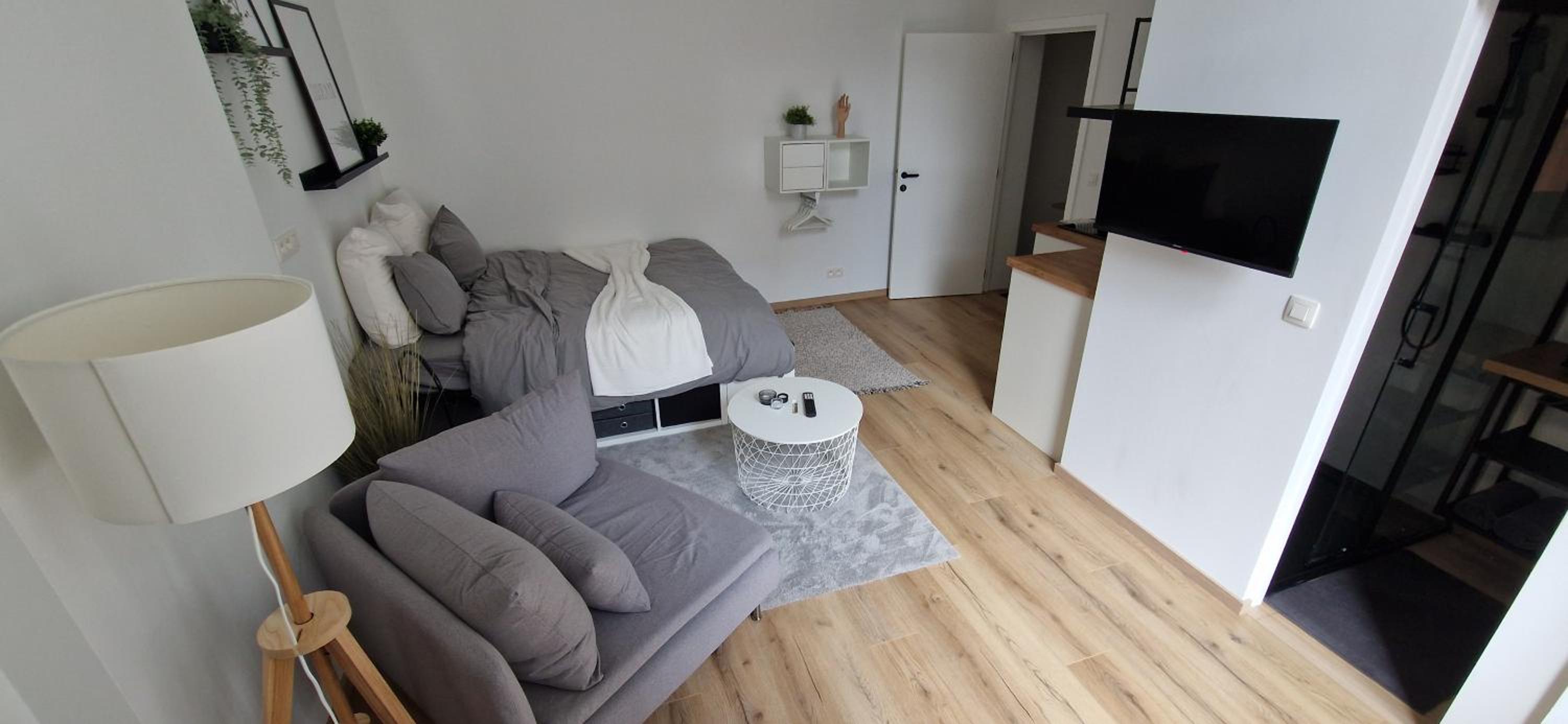 Charleroi Cozy Home