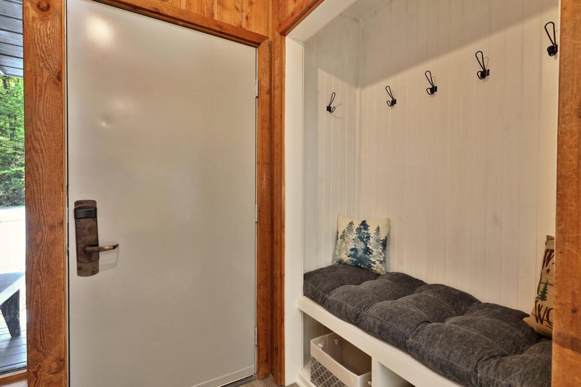 Woods Resort and Spa A7 - Cozy 2-Bedroom Condo with Skiing, Tennis, Spa, Hot Tub and Pool Access view 4