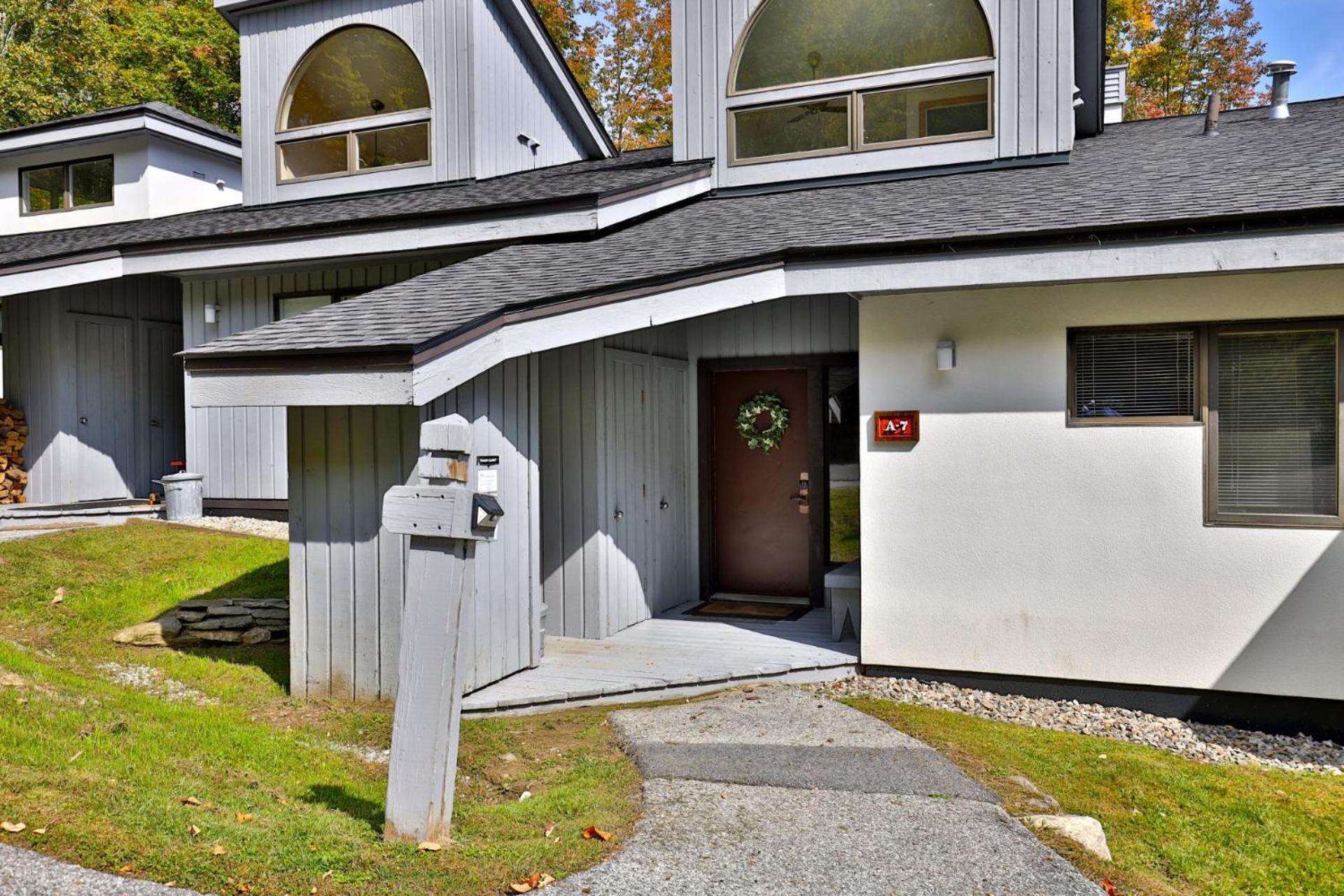 Woods Resort and Spa A7 - Cozy 2-Bedroom Condo with Skiing, Tennis, Spa, Hot Tub and Pool Access view 5