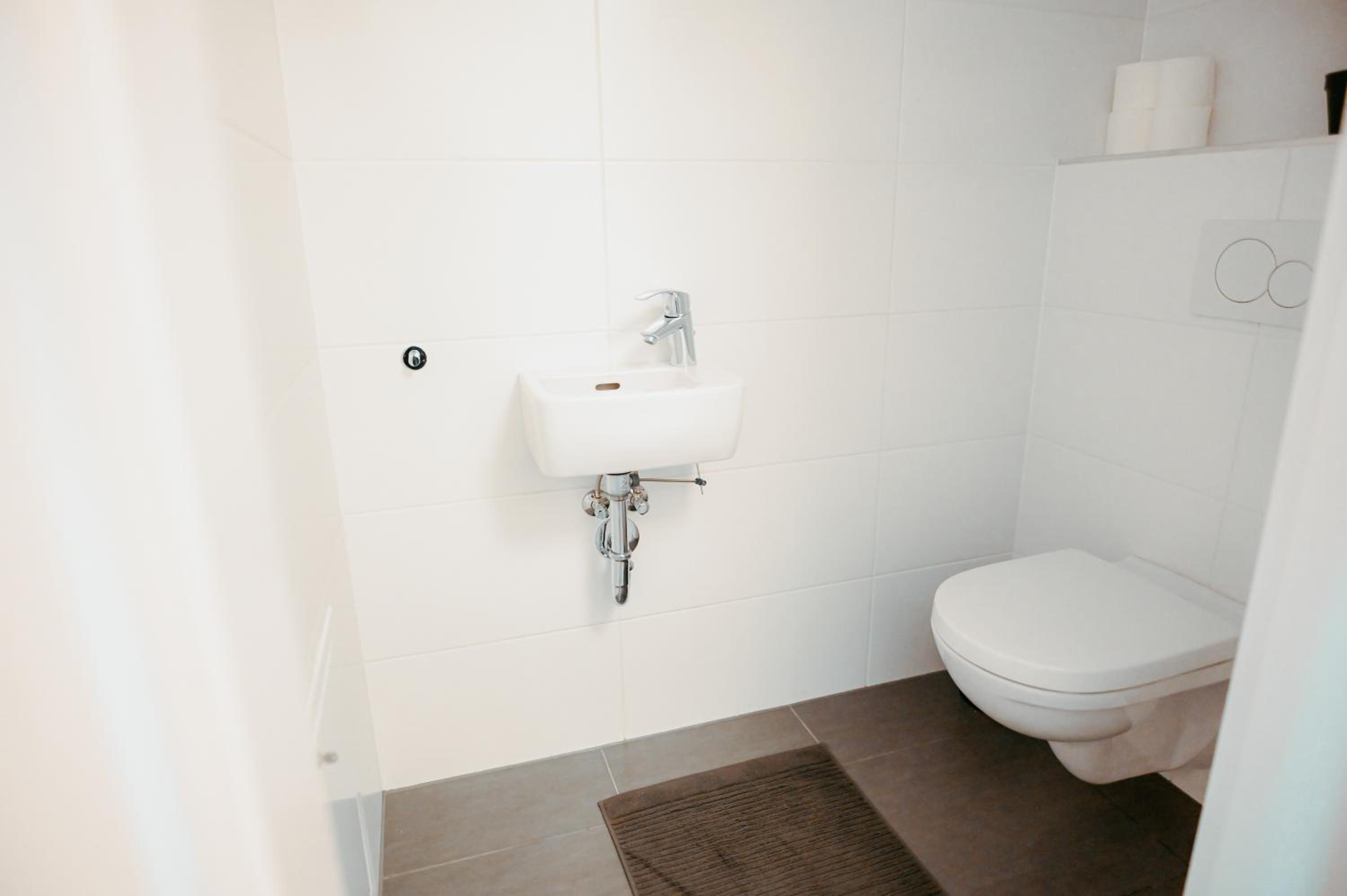 Danube Island Apartment 12