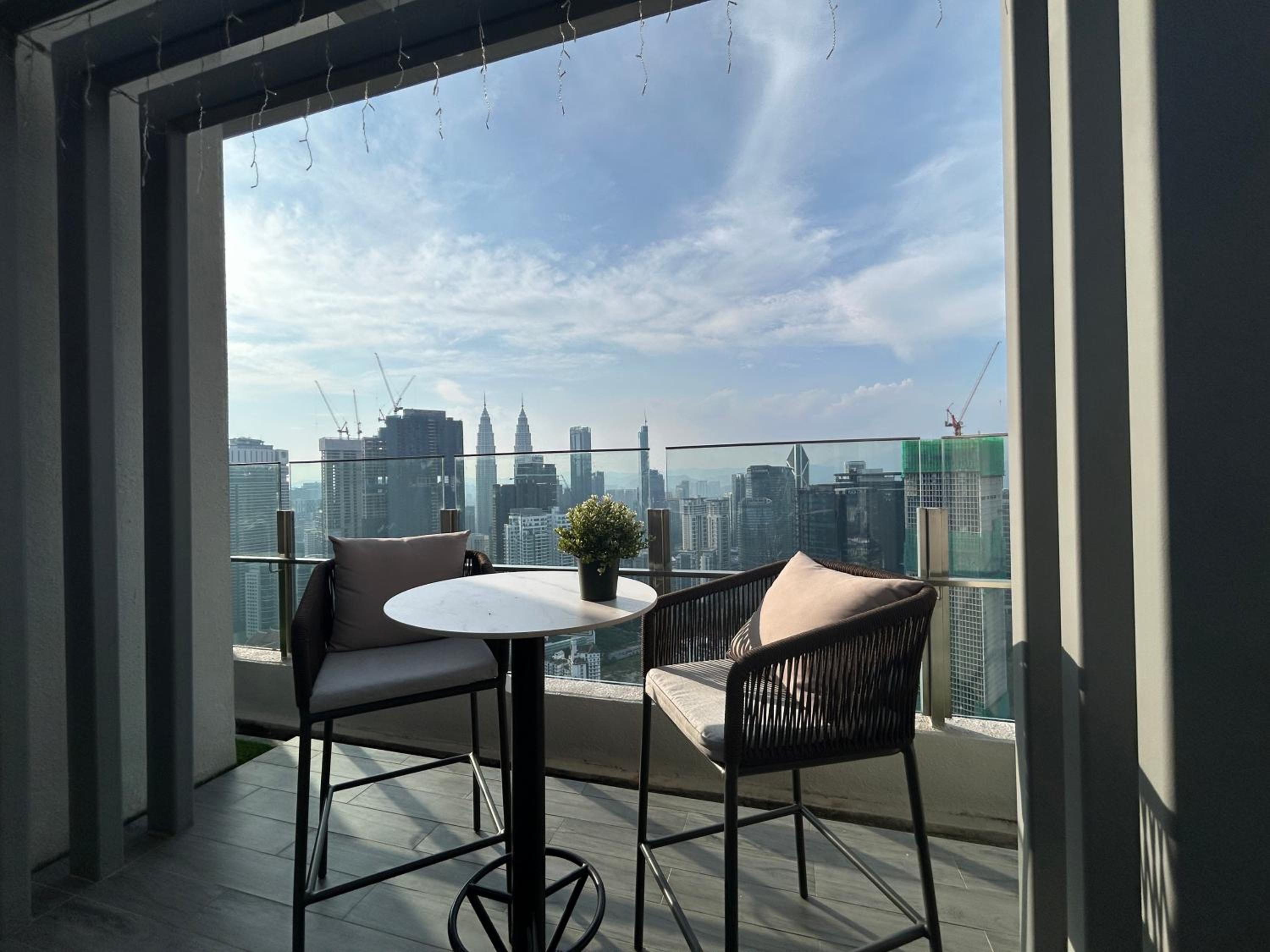 The Little Series - Bukit Bintang - 4 Pax