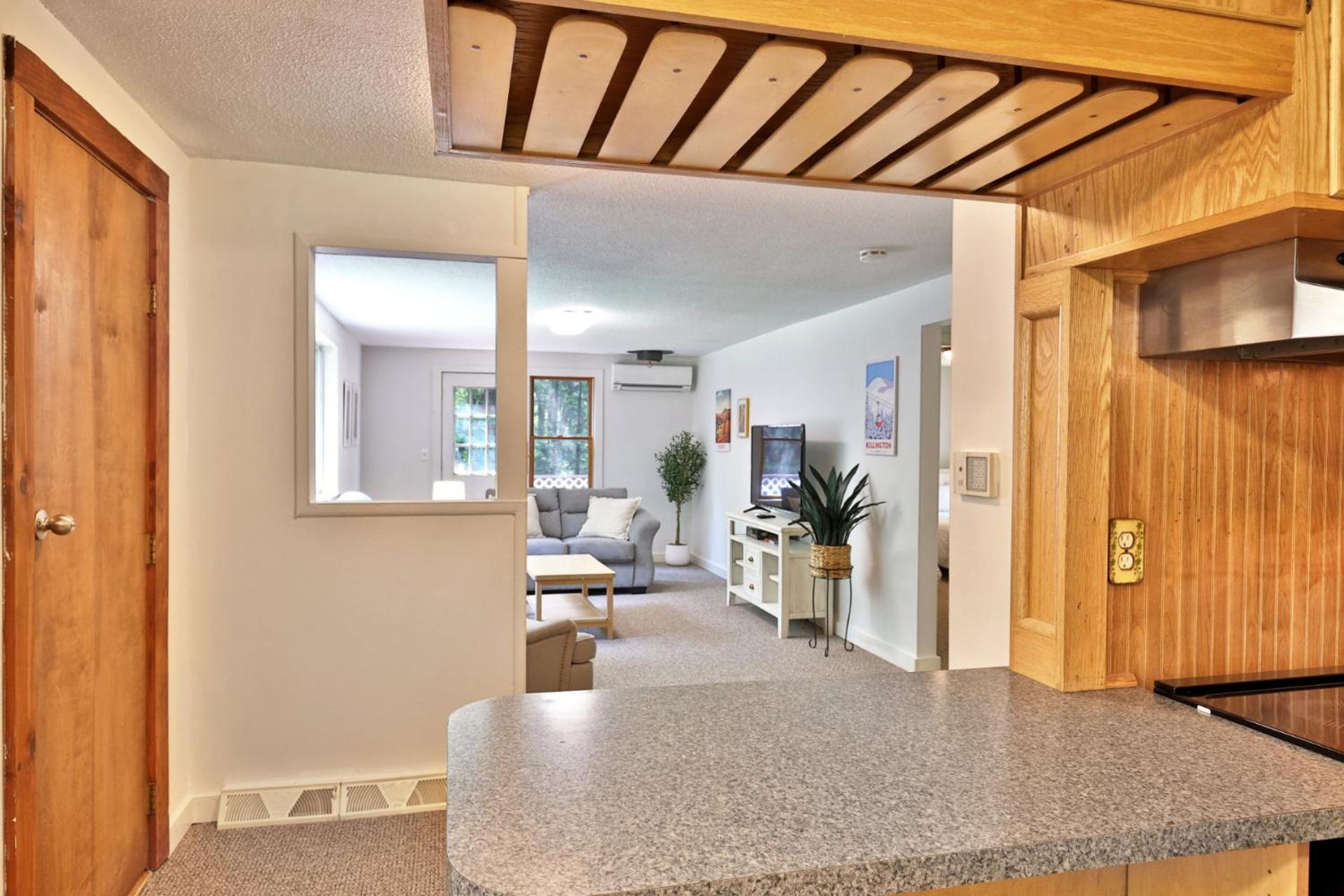 The Mendon Cottage - Charming Vermont Home Close to Pico, Ski Rental Deals!