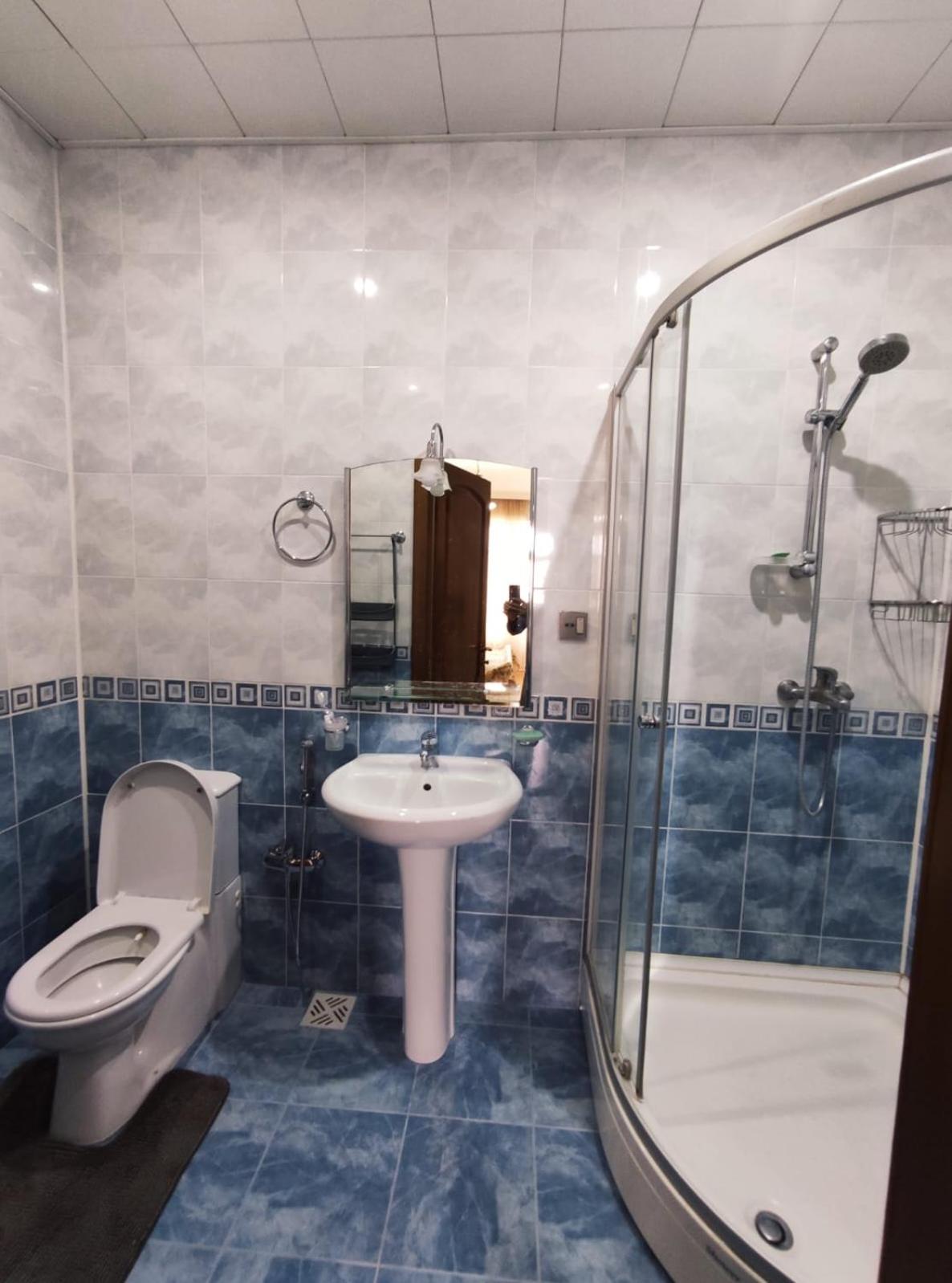 Spacious and Comfortable 3-Room Apartment ,Prime Central Location