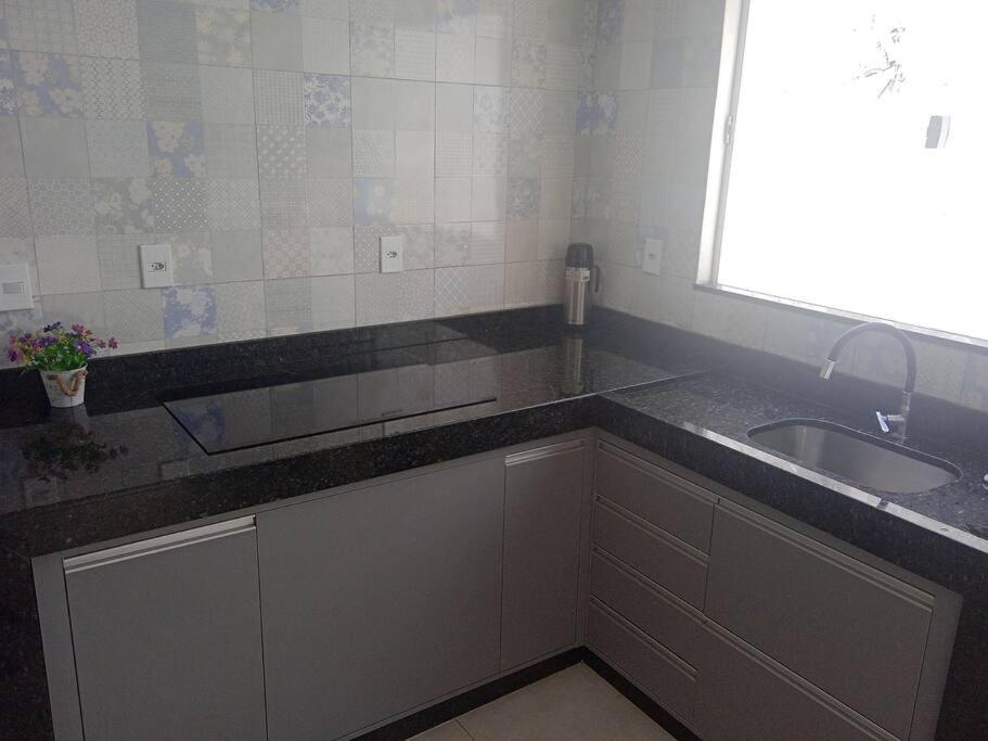 casa com 3 quartos com piscina com hidromassagem