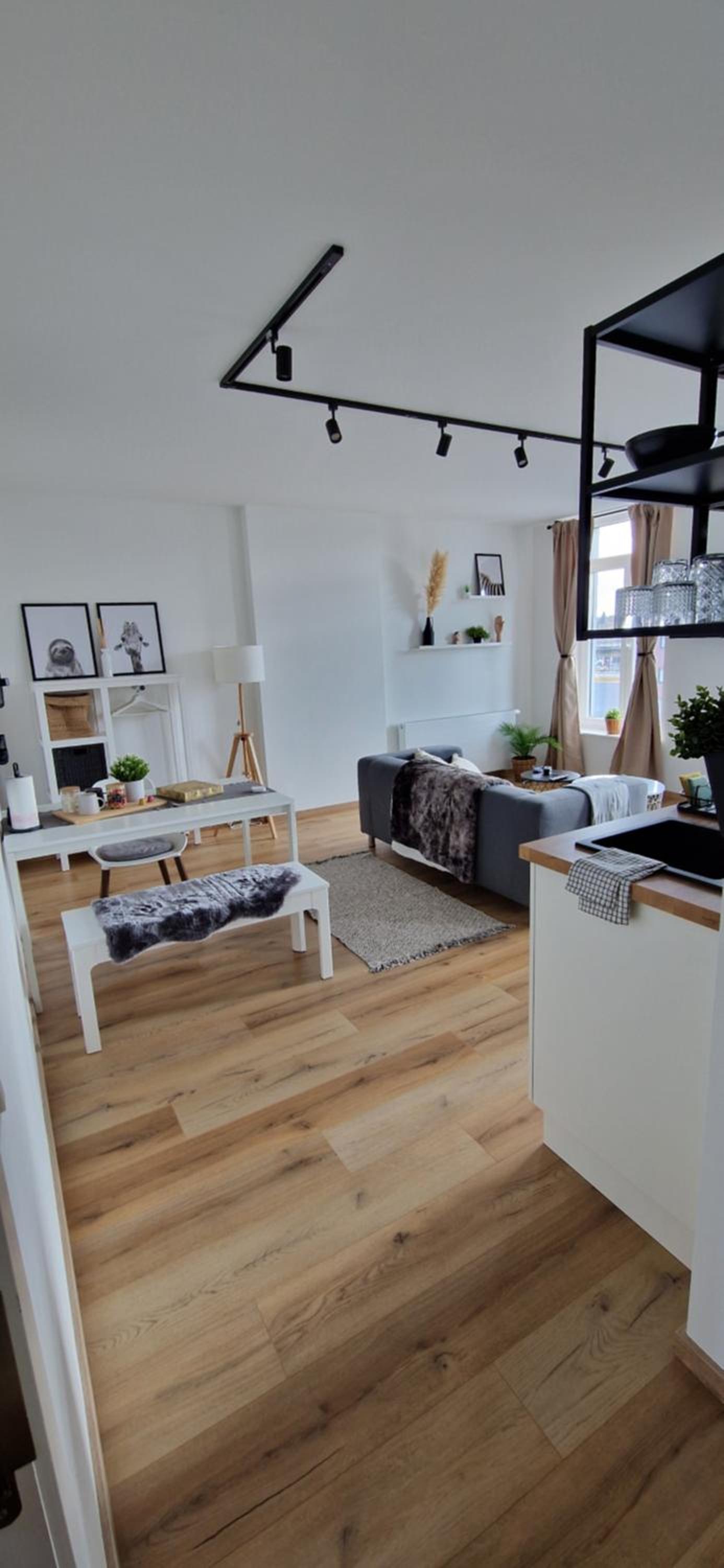 Charleroi Cozy Home