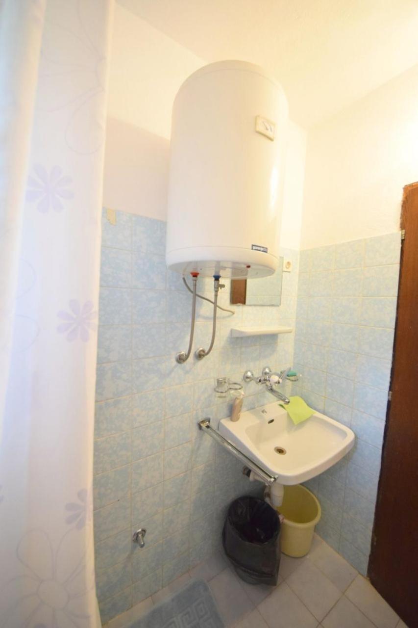 Rooms Smilje view 5