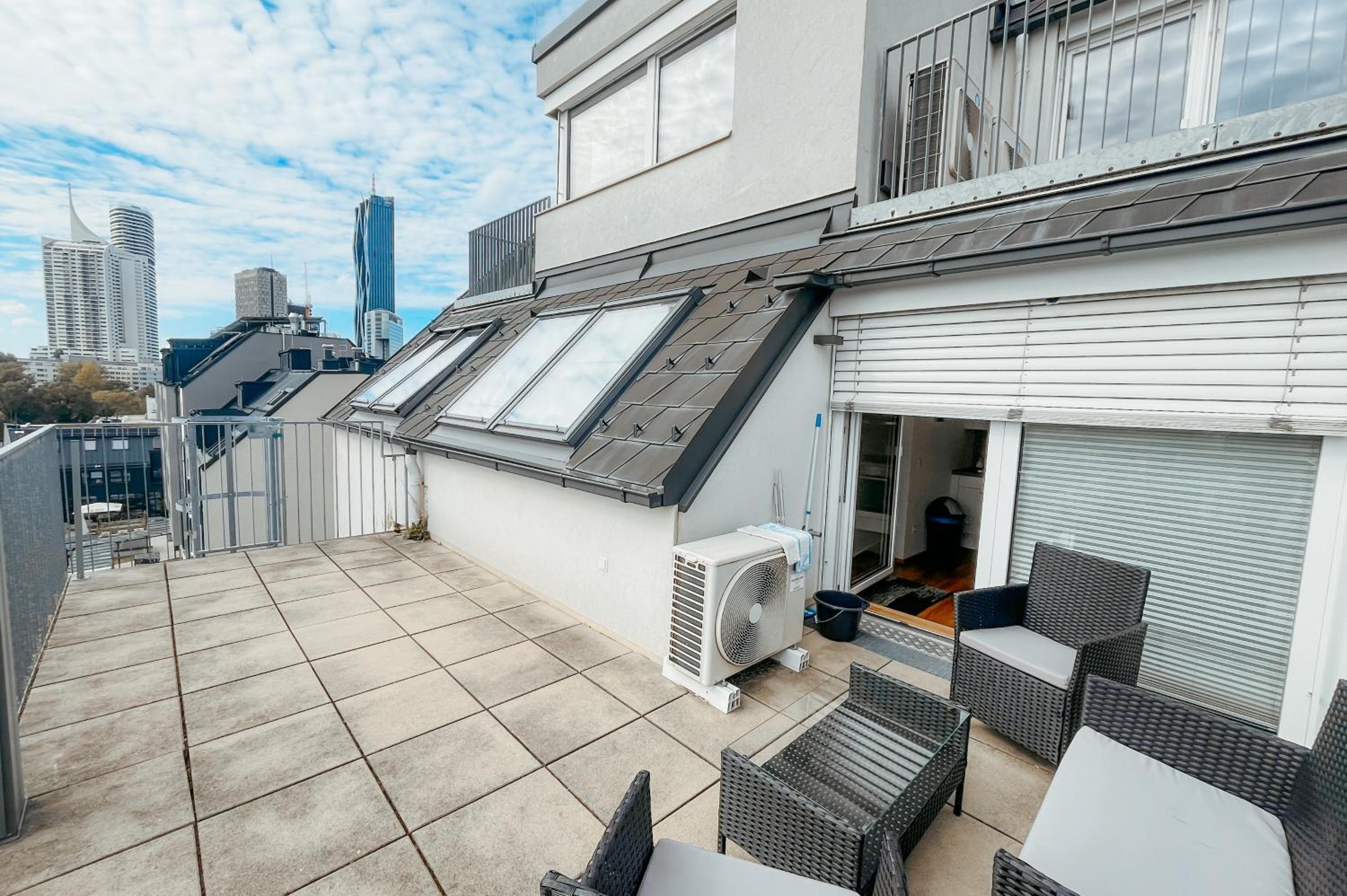 Danube Rooftop Apartment 15