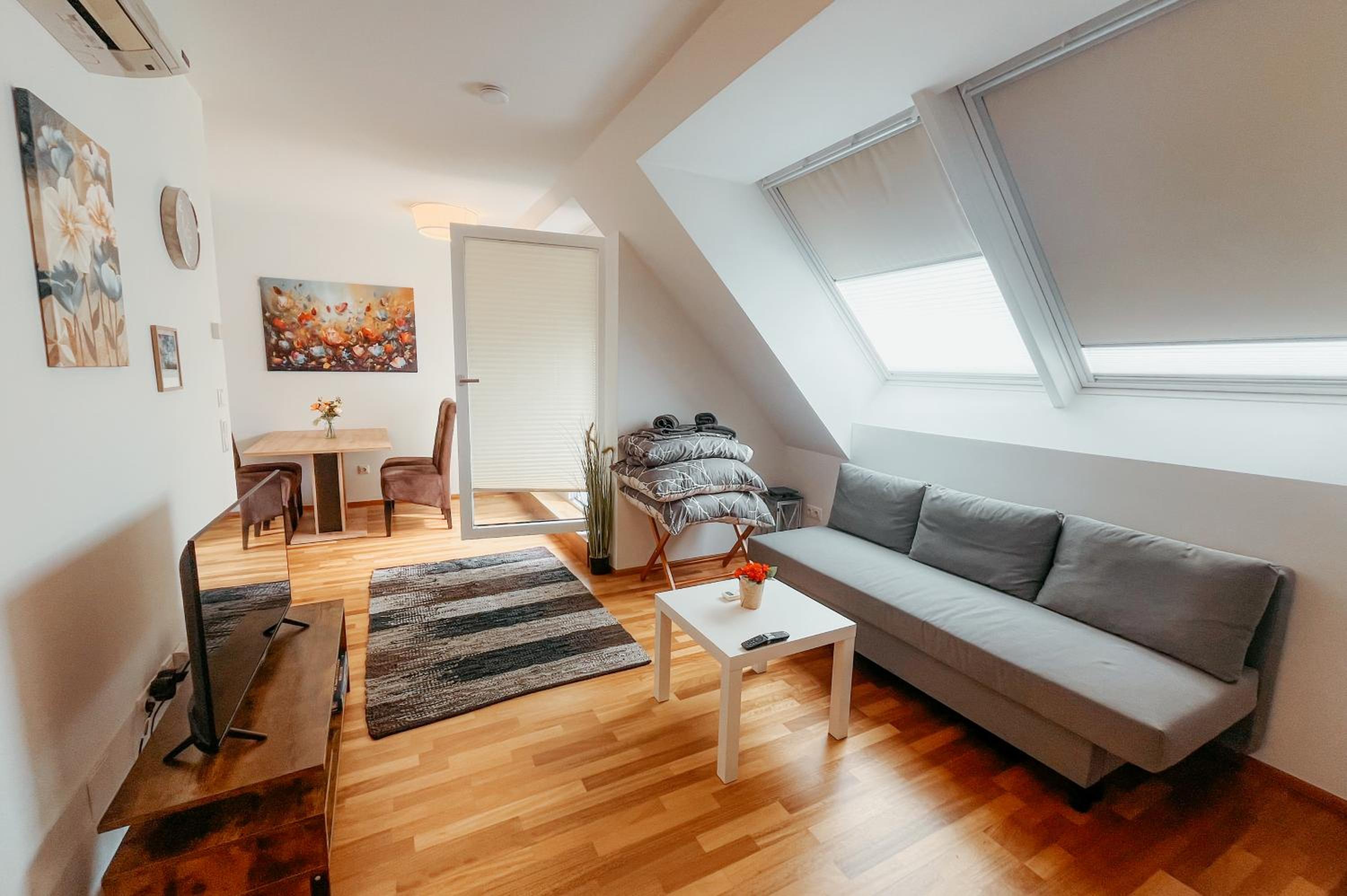 Danube Rooftop Apartment 15