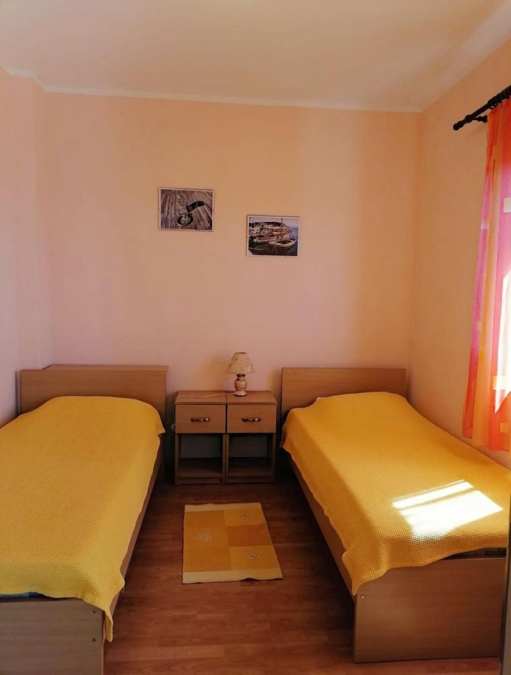 Apartments Toni view 4