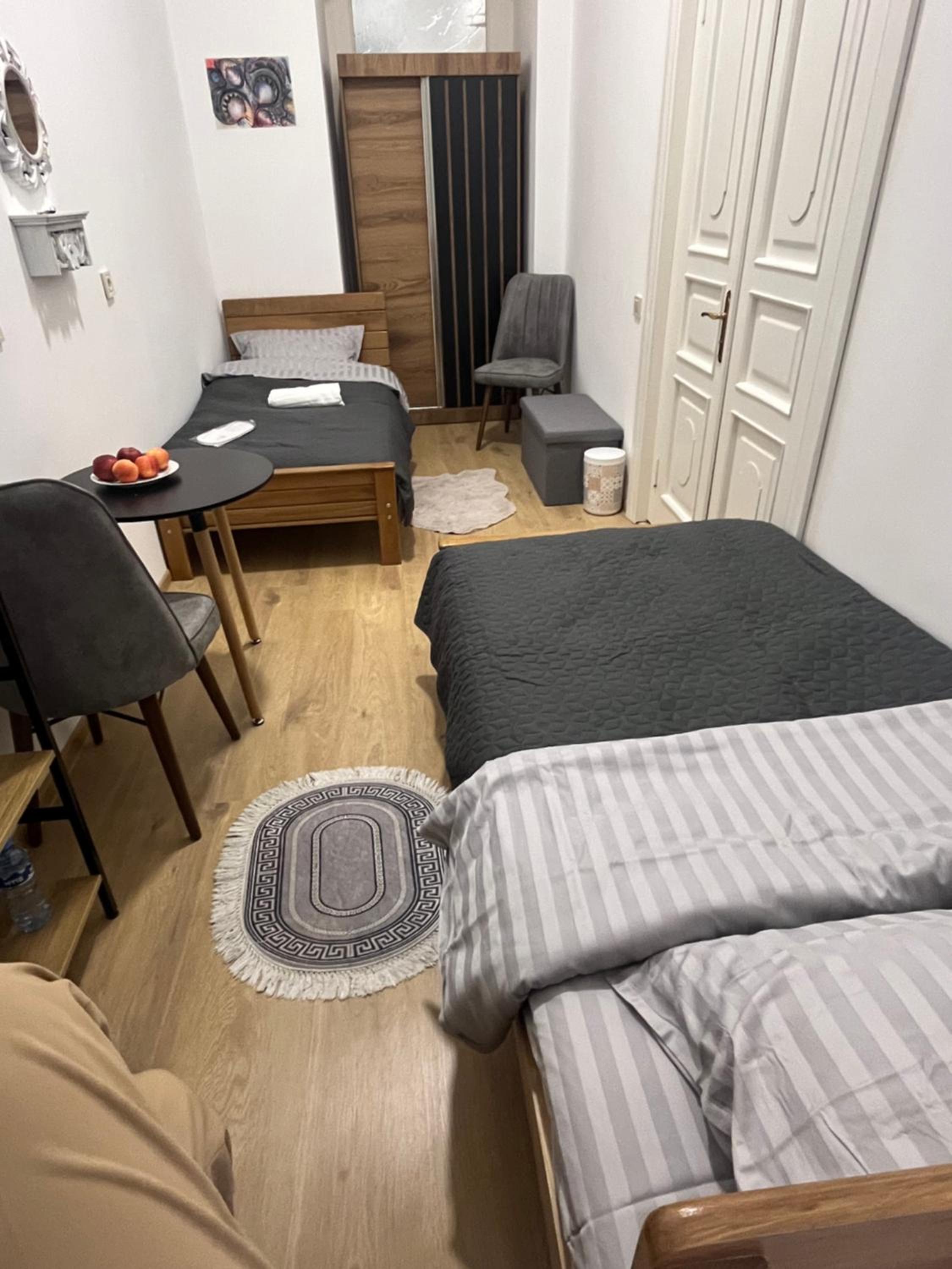 Photo 18