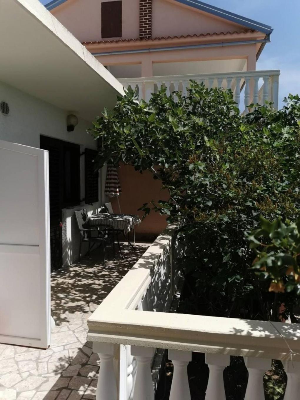 Apartment Dalibor view 3
