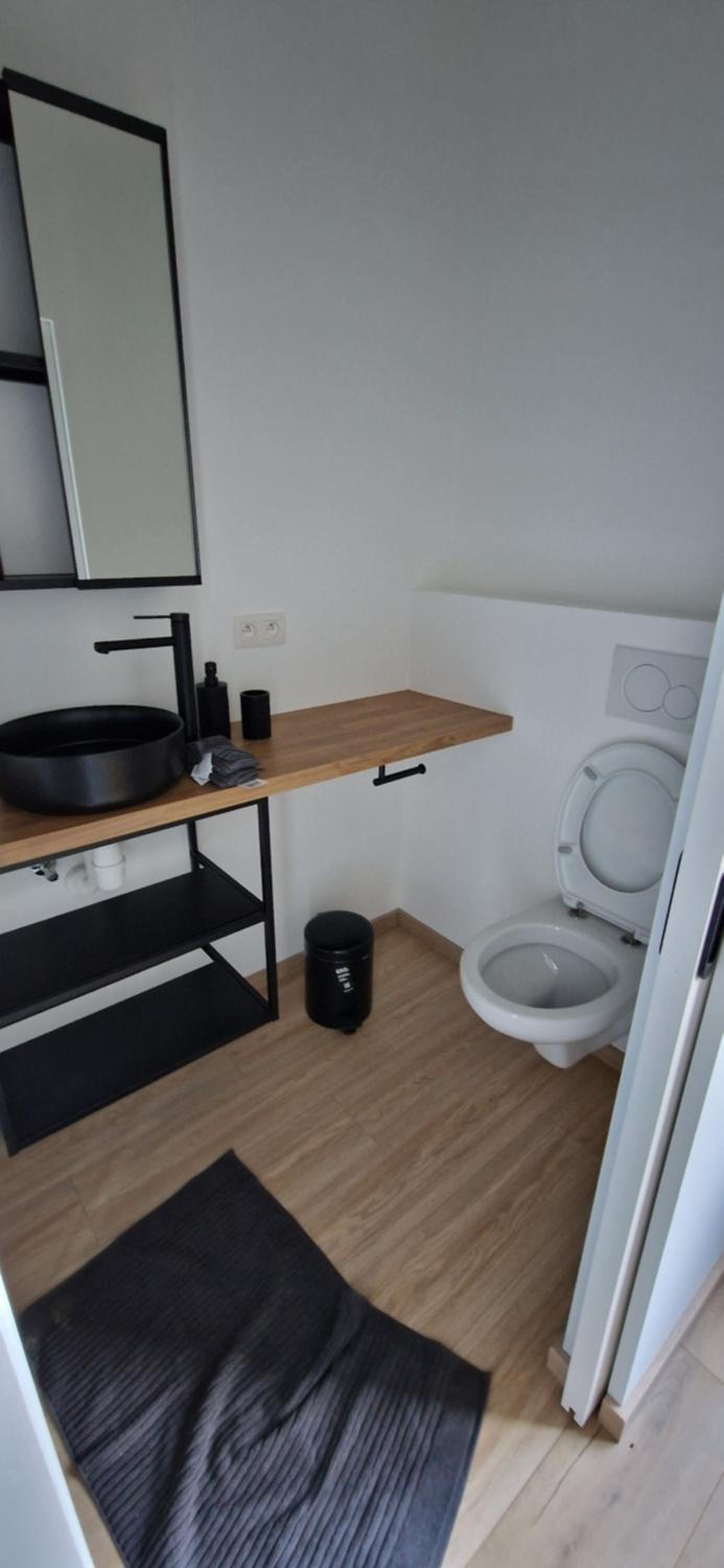 Charleroi Cozy Home