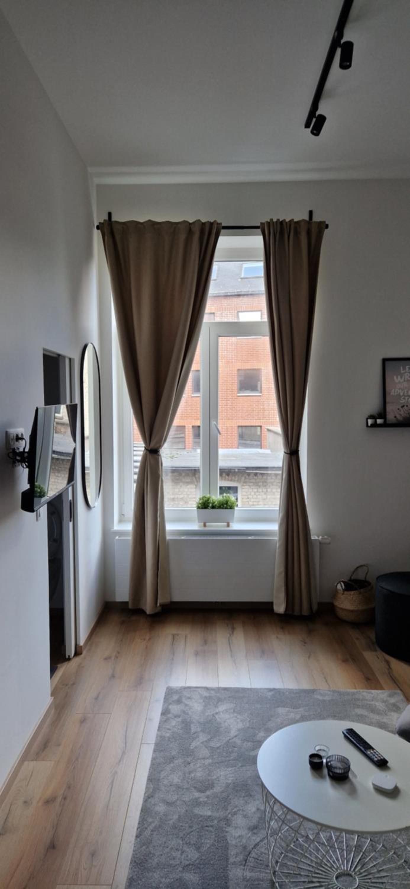 Charleroi Cozy Home