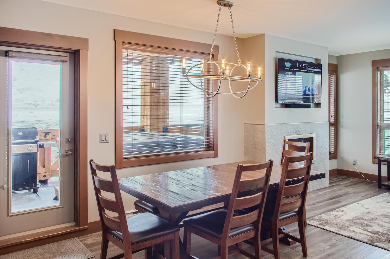 Stonegate Resort Unit B105
