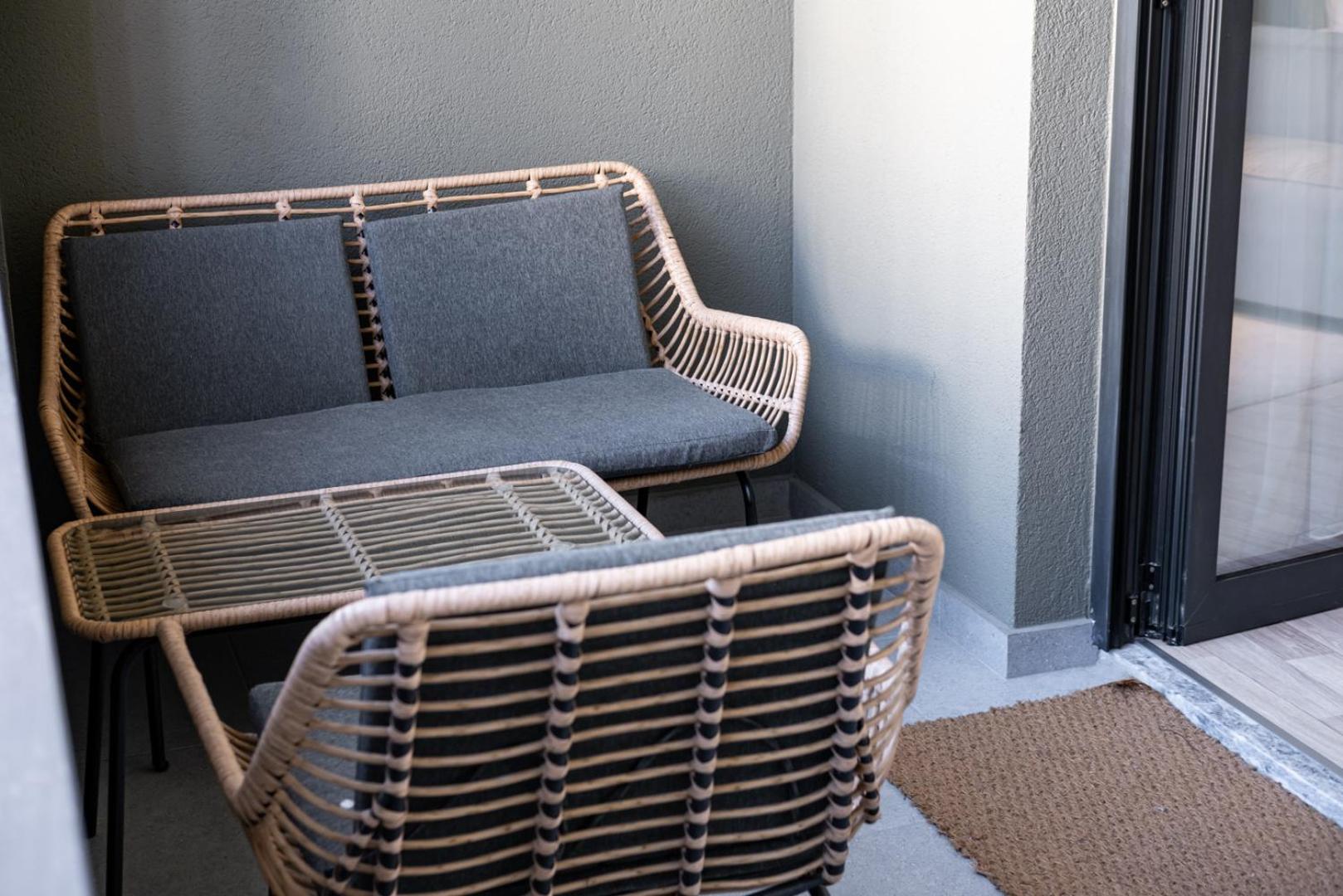 Olympia Suites III Studio Apartments