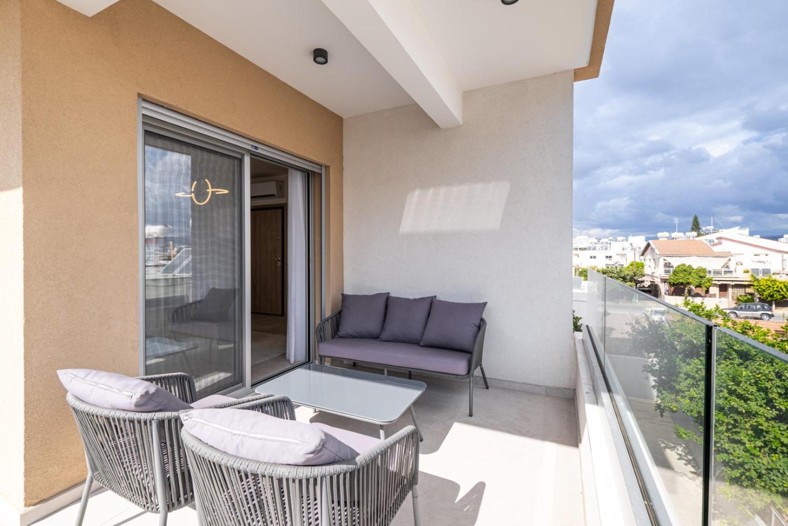 Casa Verano VI Apartments