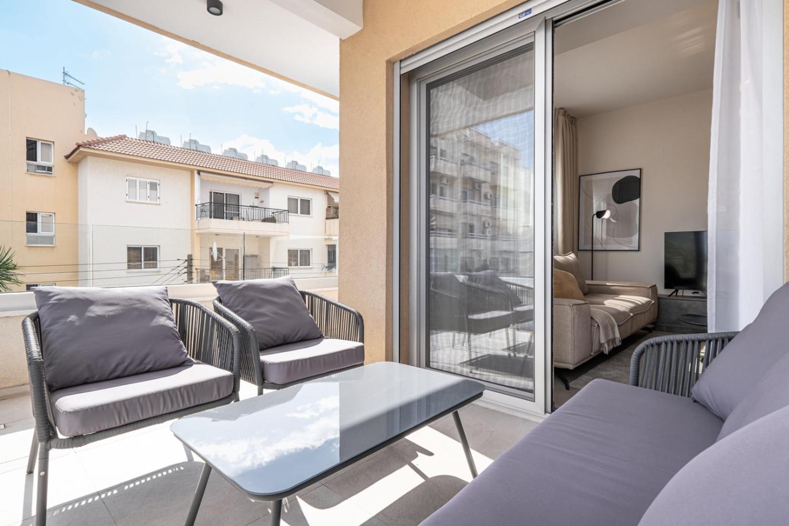 Casa Verano VI Apartments