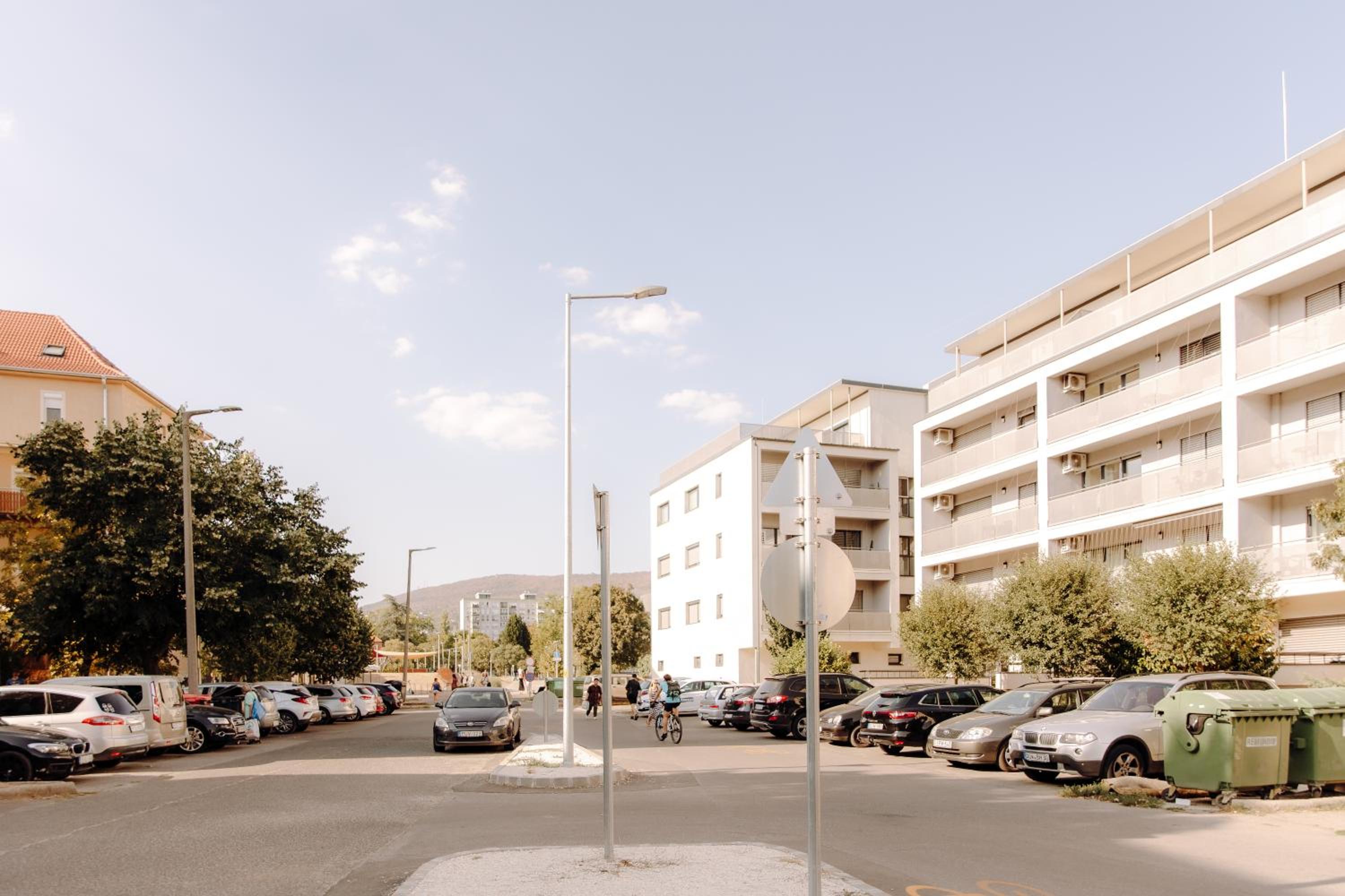Doboz Apartments