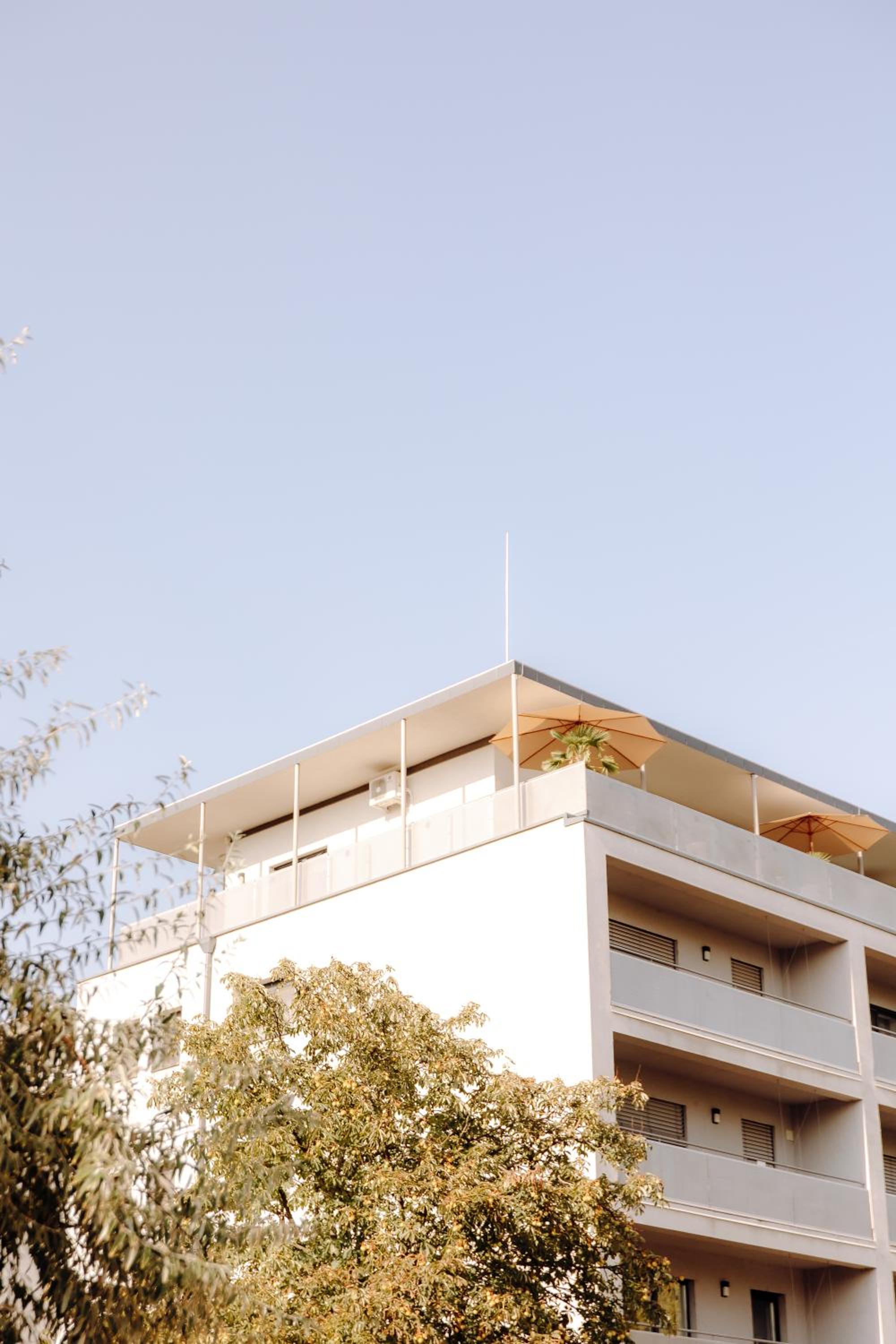 Doboz Apartments