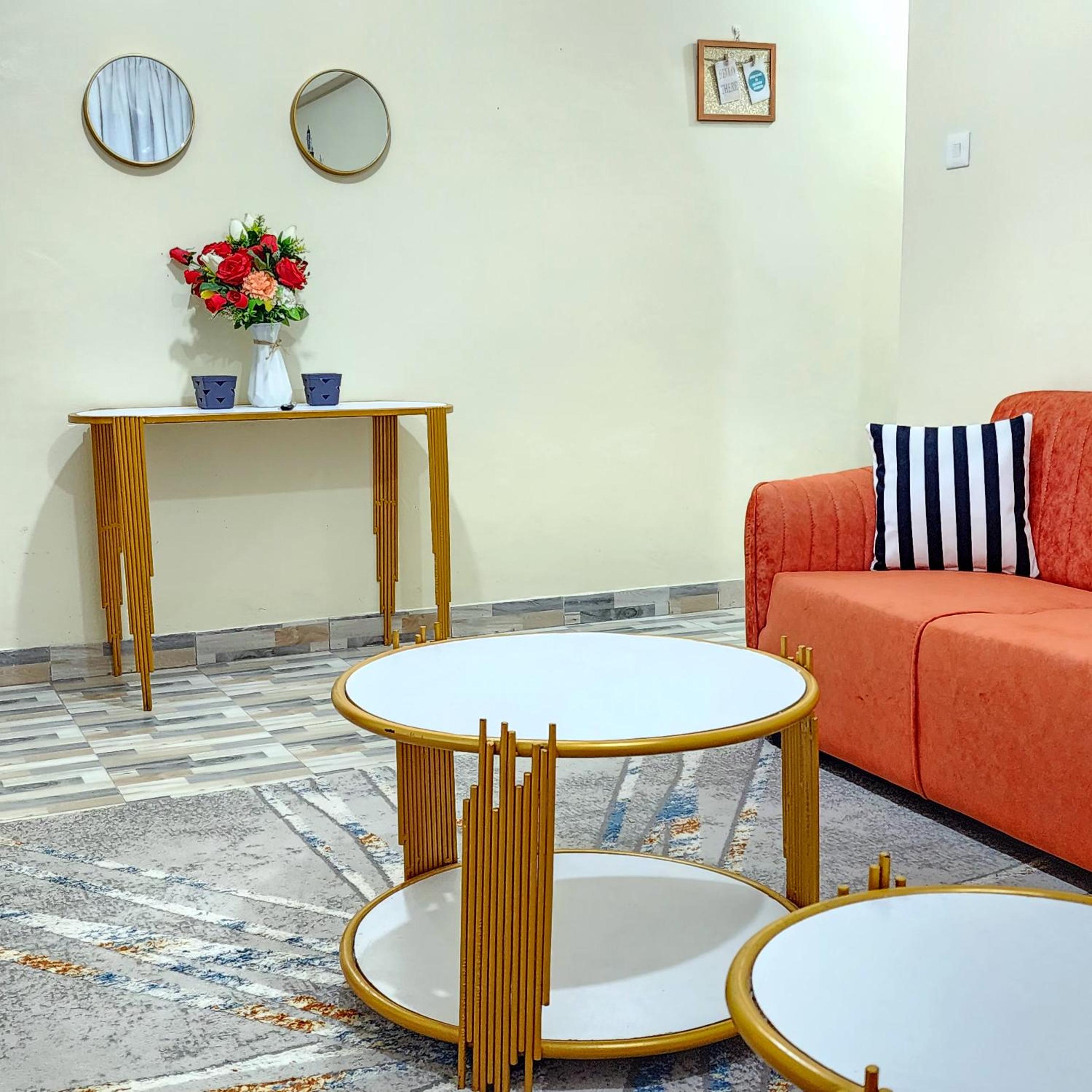 Comfort Two-Bedroom Air-Bnb Apartment Mombasa Bamburi view 3