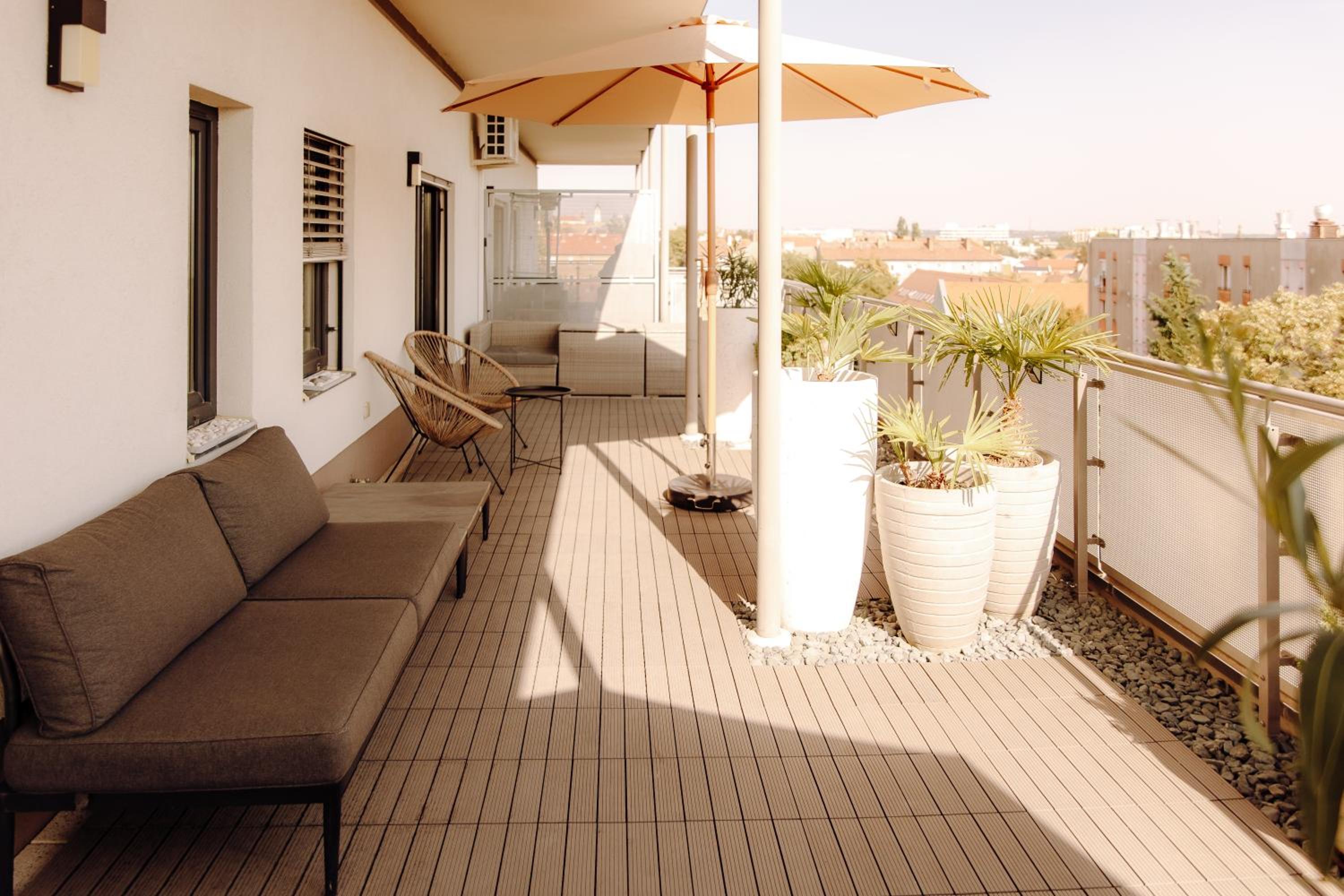 Doboz Apartments