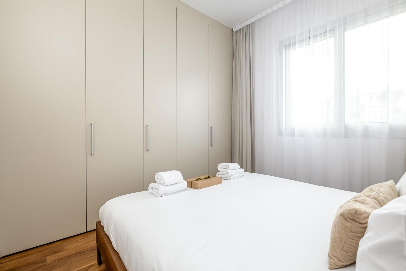Platinum 77 XIV Apartments