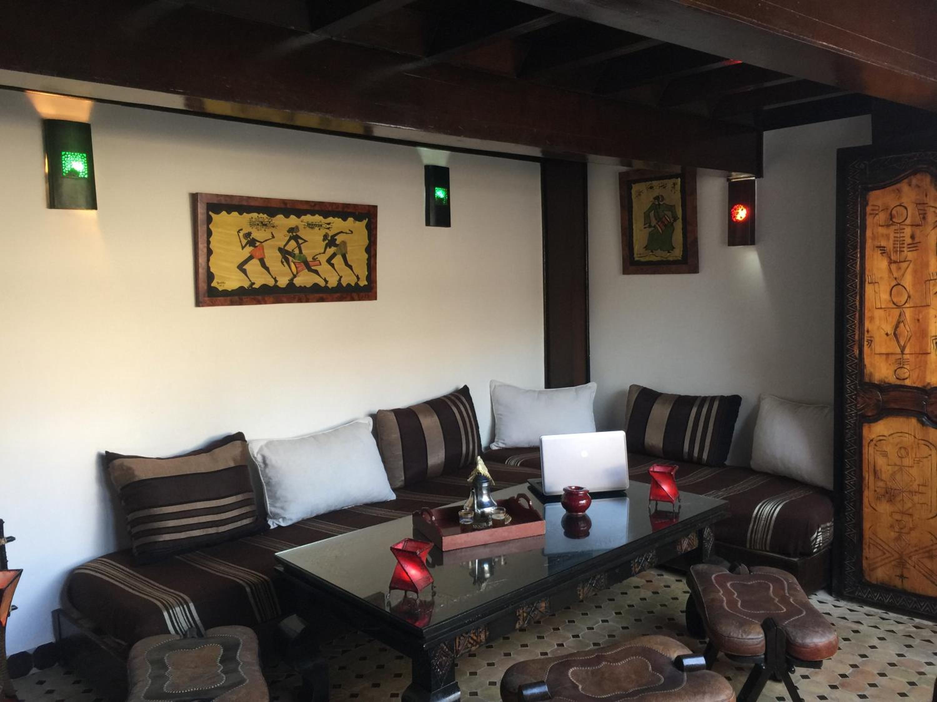 lounge