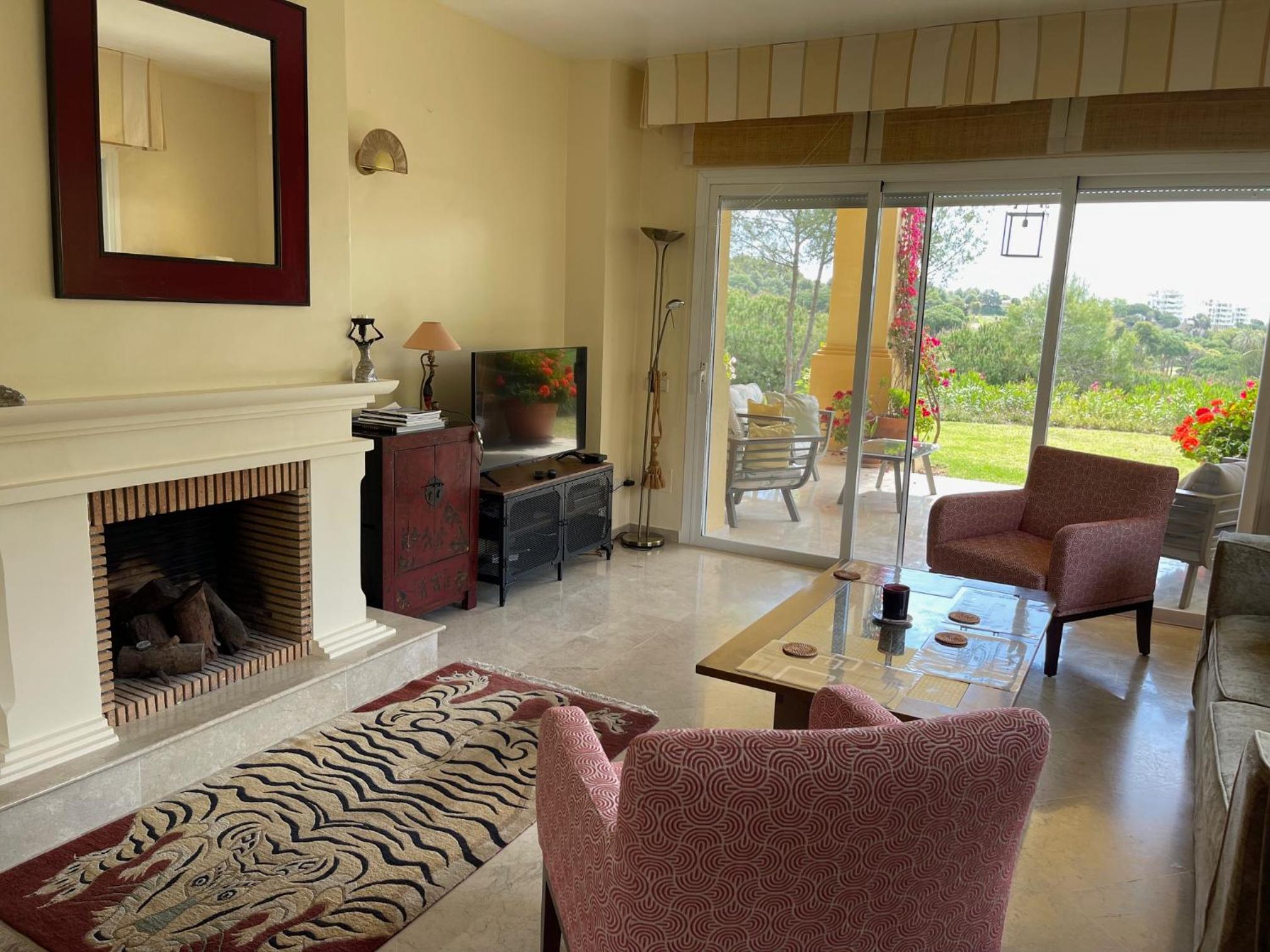 Golf Villa in Marbella, Frontline Golfvilla in RioReal Golf
