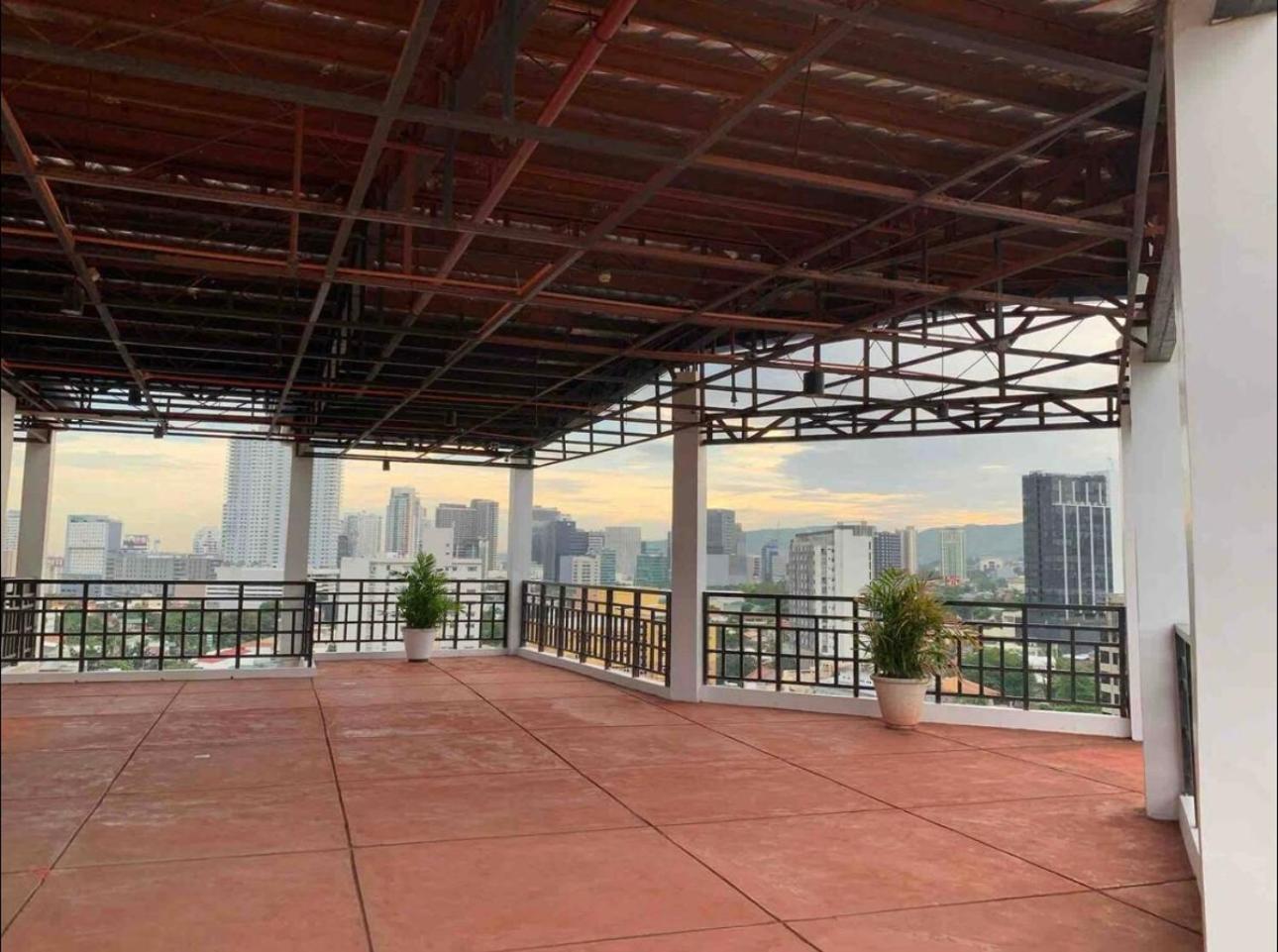 A place to stay in central Cebu view 3
