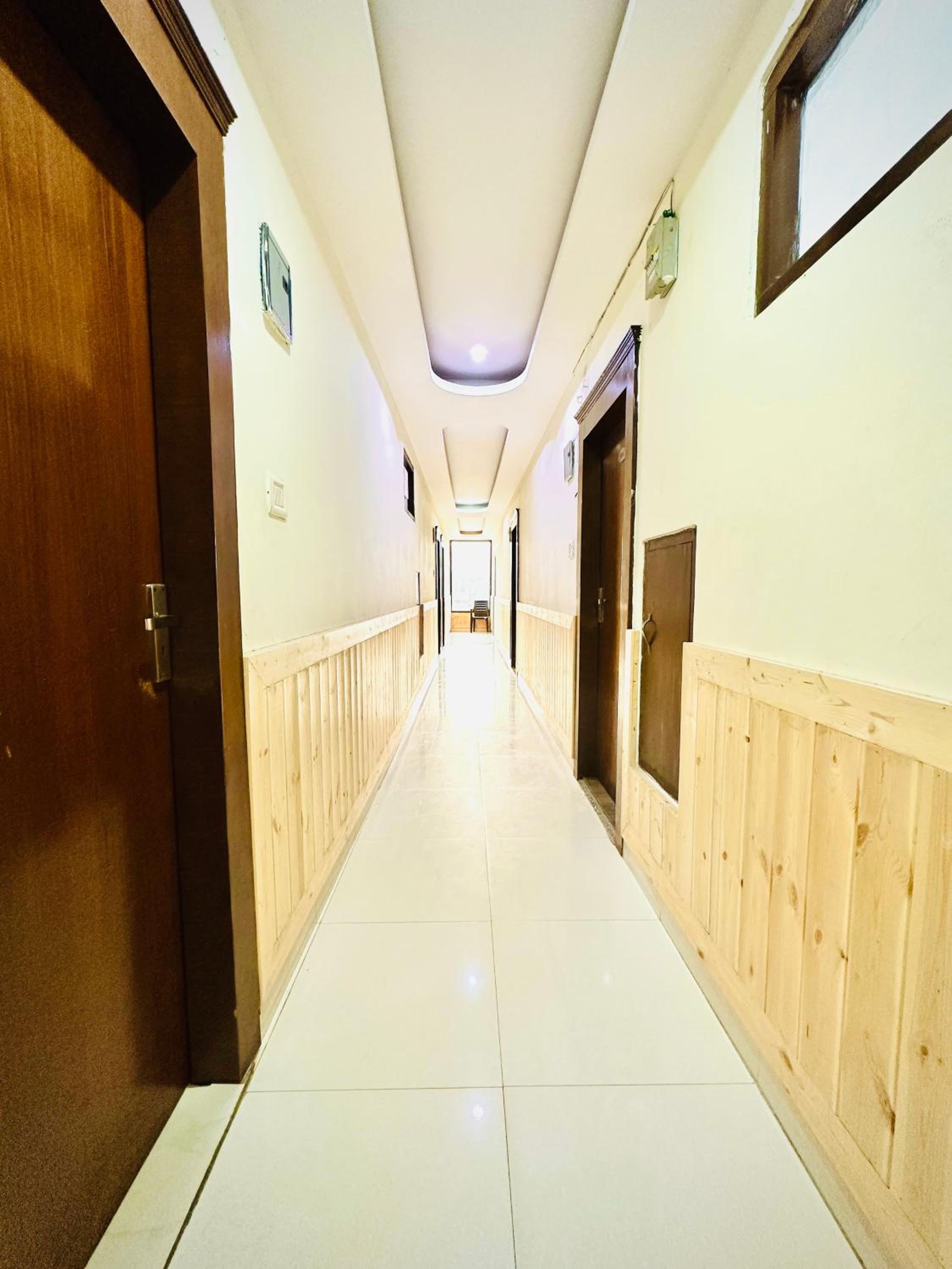 Hotel Vansh-A hotel with private Lawn and Parking view 5