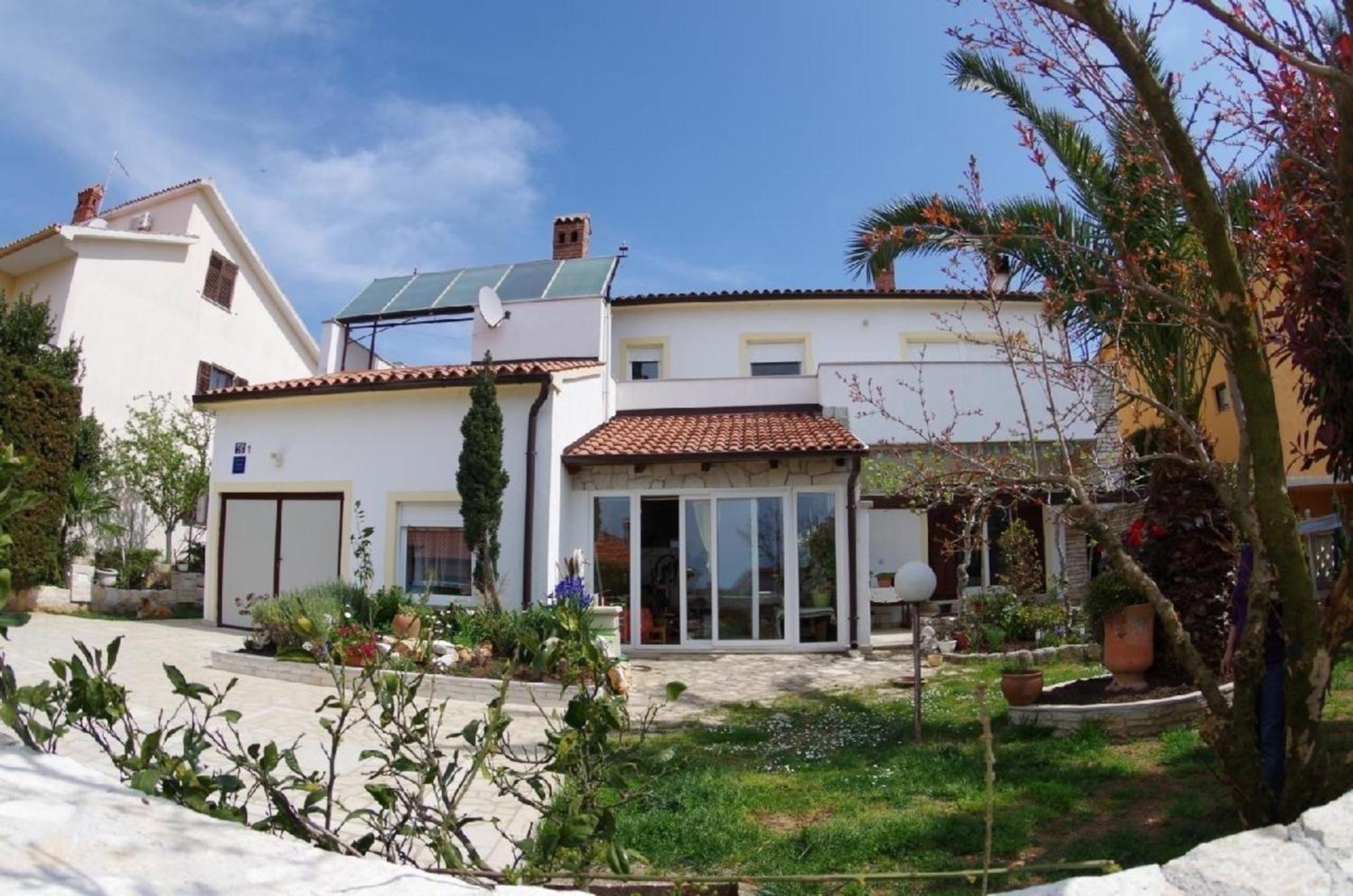 Ferienwohnung mit privatem Pool in Vinkuran view 3