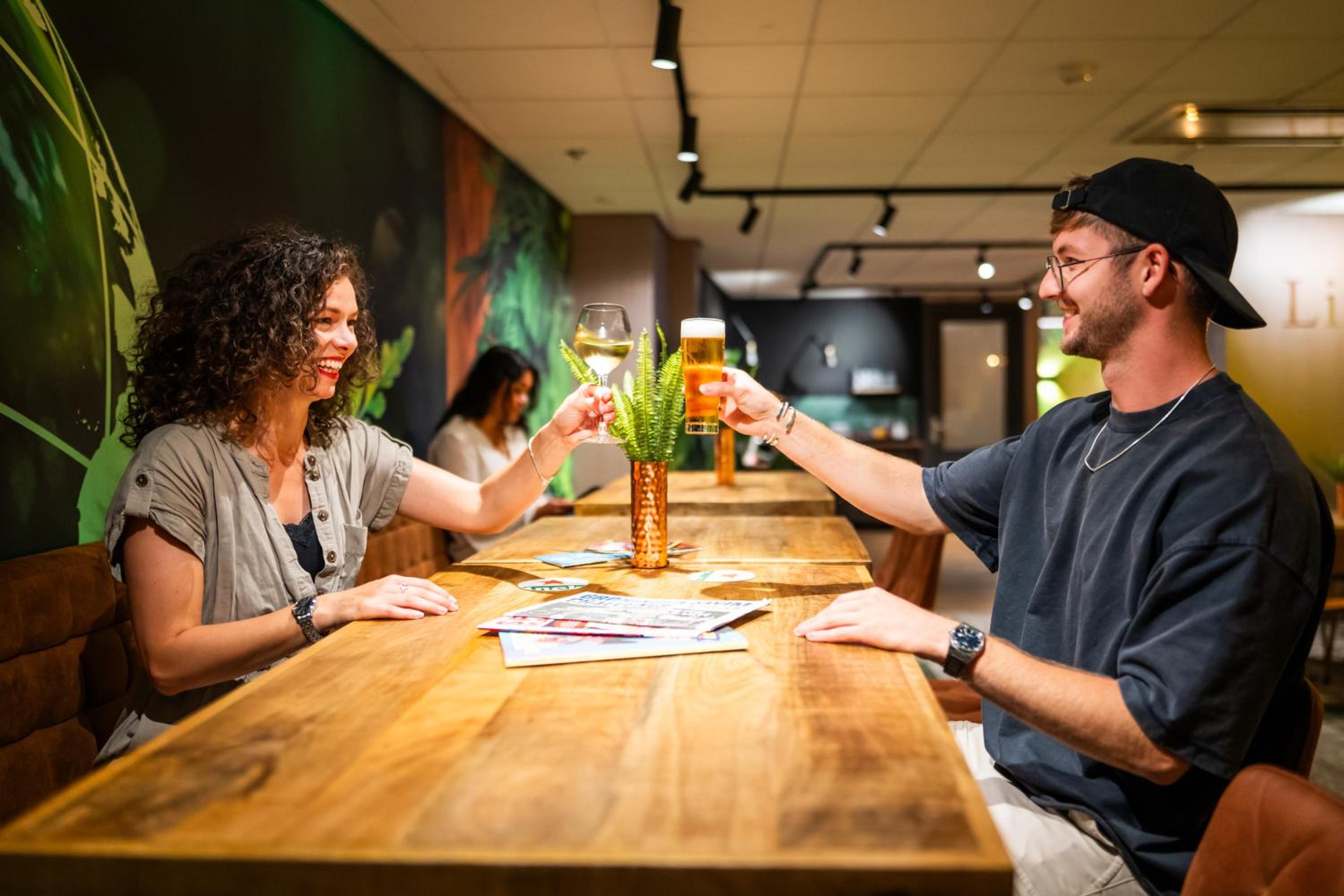Bud Gett Hostels