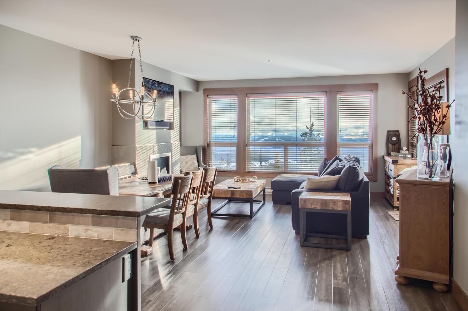 Stonegate Resort Unit B302