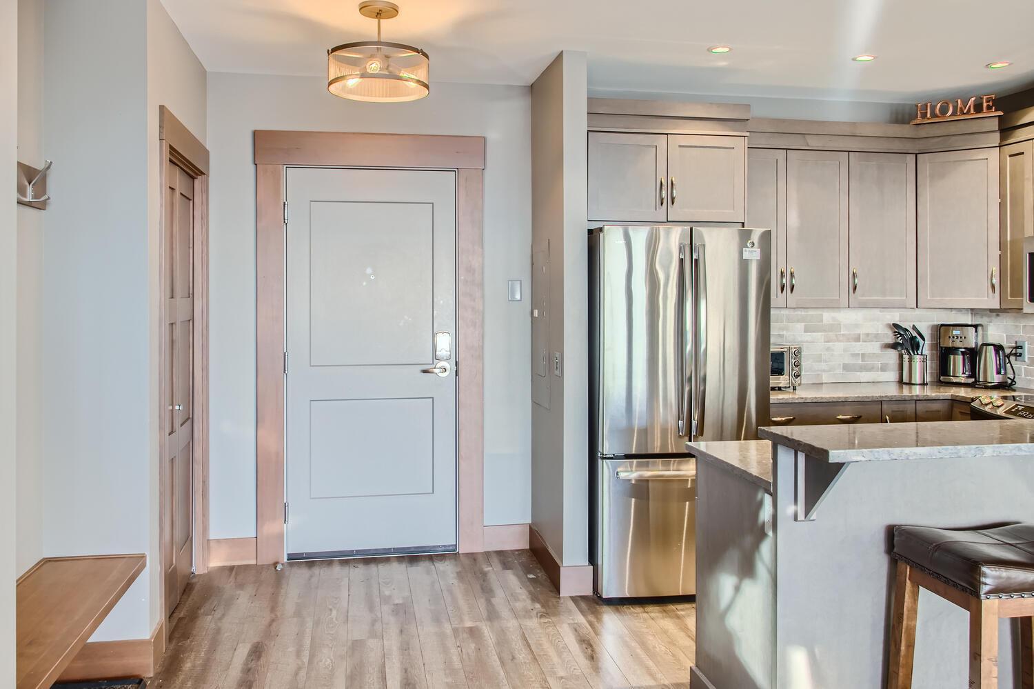 Stonegate Resort Unit B302