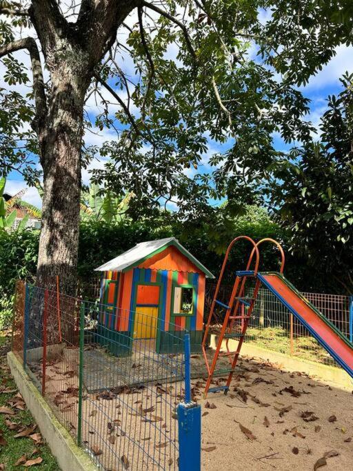 Refúgio na Serra Condomínio em Olaria, Nova Friburgo-RJ