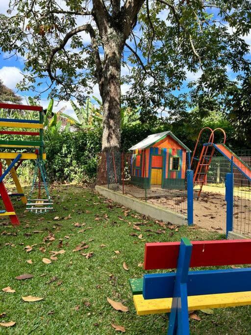 Refúgio na Serra Condomínio em Olaria, Nova Friburgo-RJ