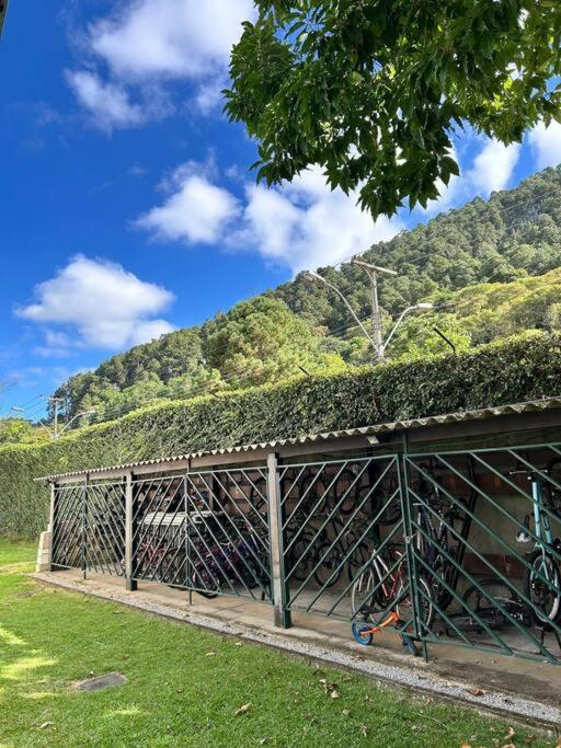 Refúgio na Serra Condomínio em Olaria, Nova Friburgo-RJ