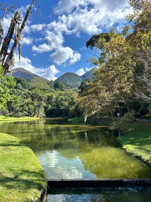 Refúgio na Serra Condomínio em Olaria, Nova Friburgo-RJ