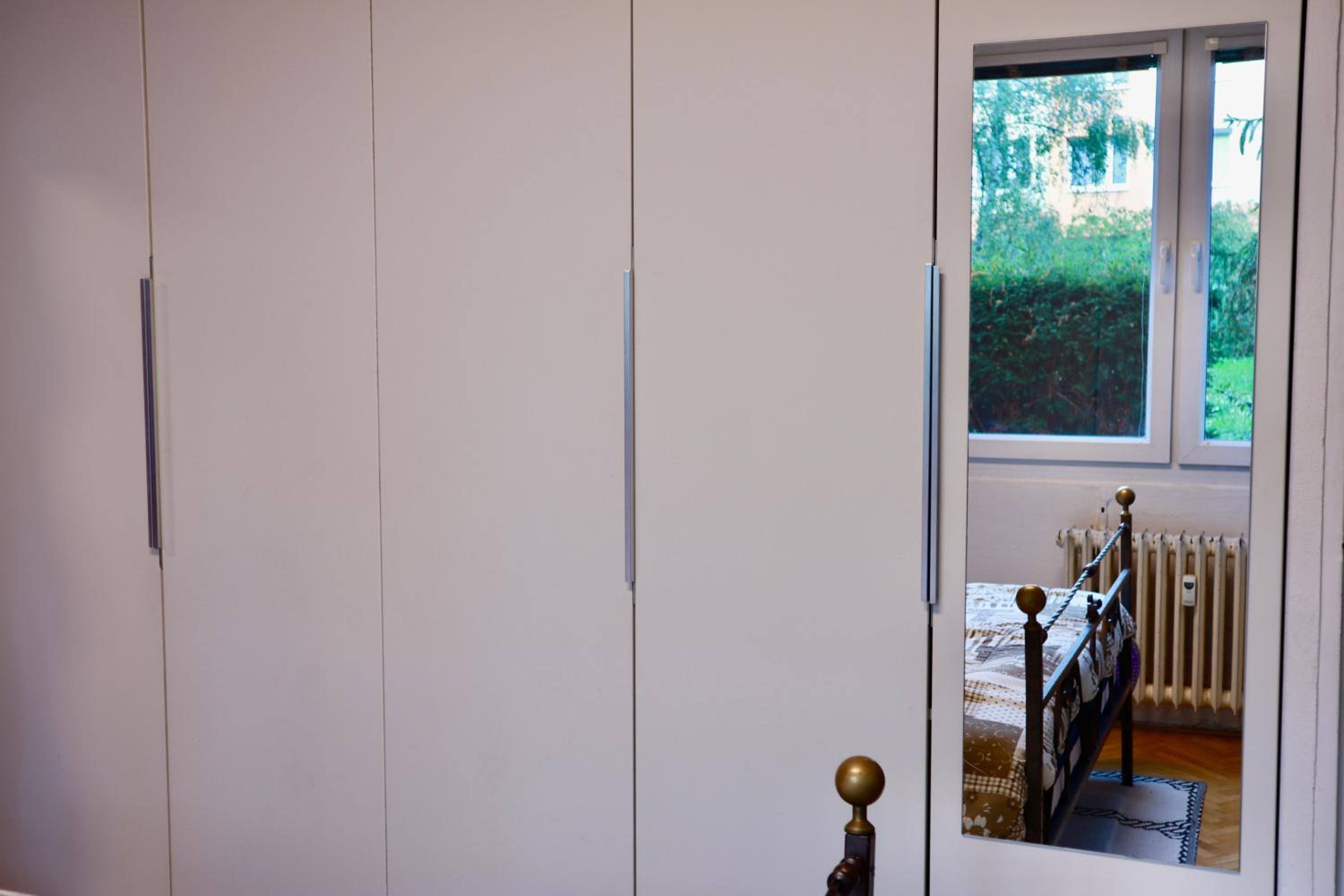 Family cozy Apartment metro access